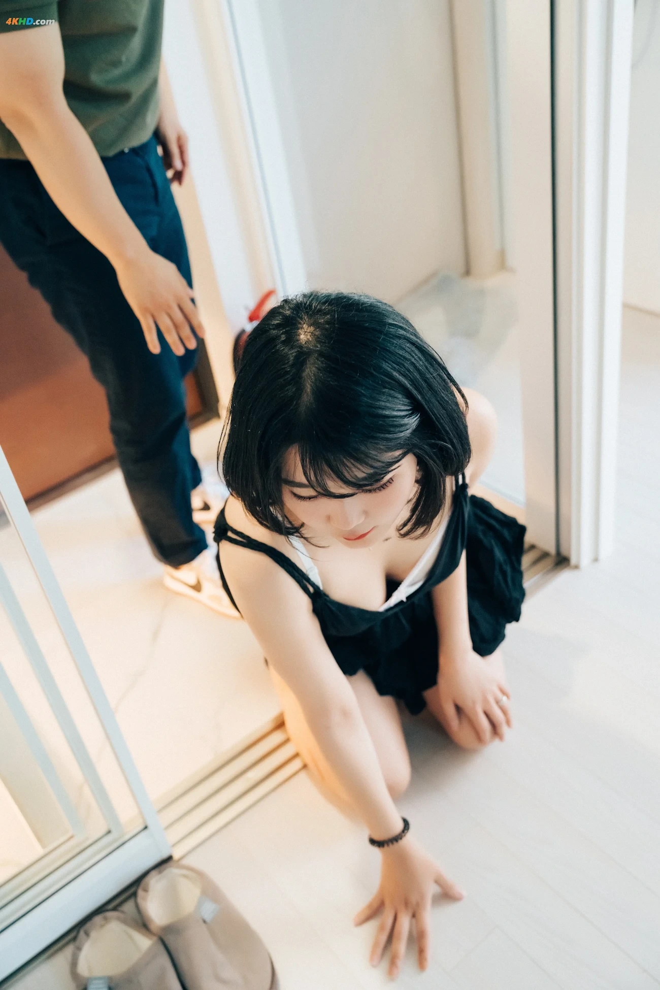 [Loozy] Zia (JiA) - With Delivery Man — photo 25
