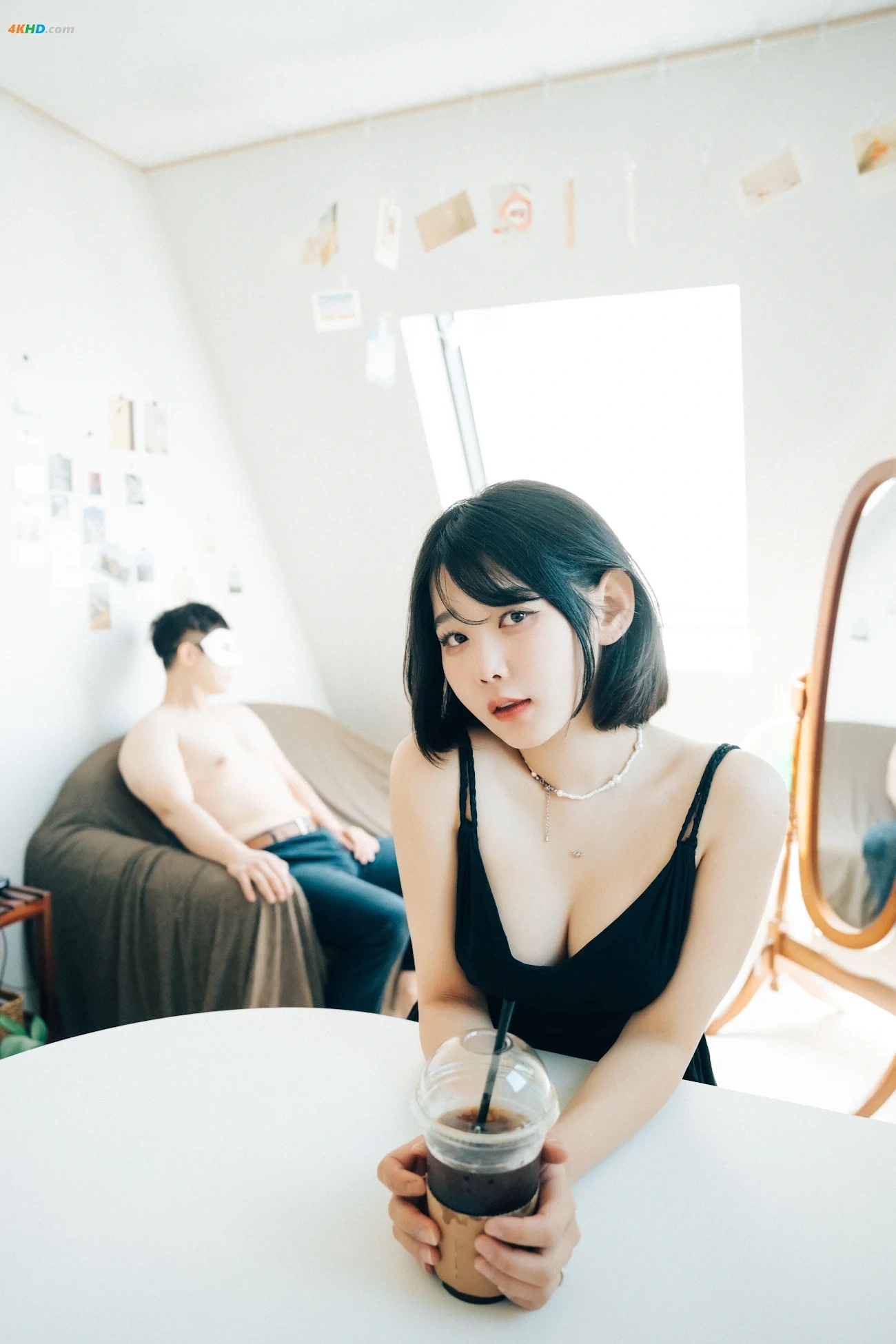 [Loozy] Zia (JiA) - With Delivery Man — photo 95