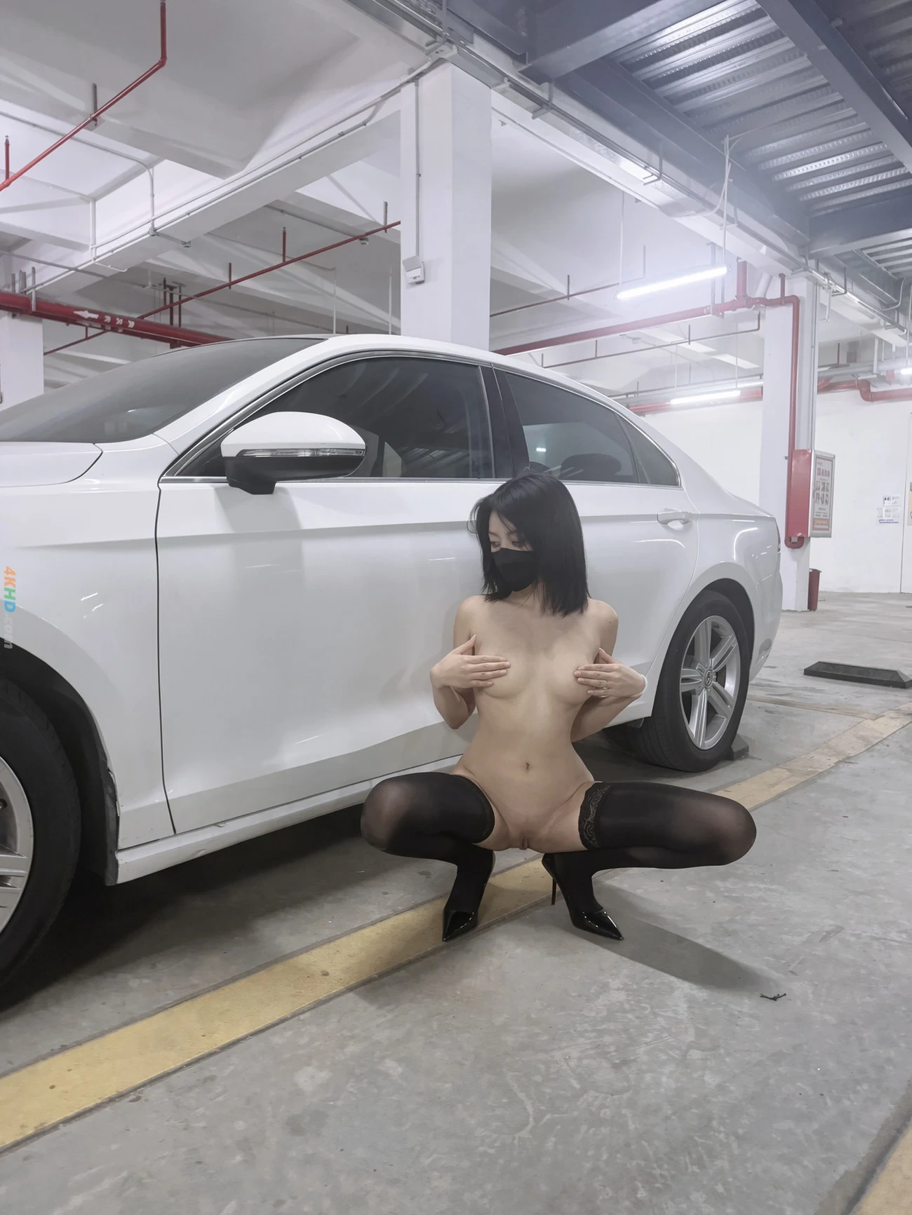 [OtherXXX] KeLeBing - GaoYanSuXiongFuLiJiHuWaiLuChuDiaoJiao — photo 39
