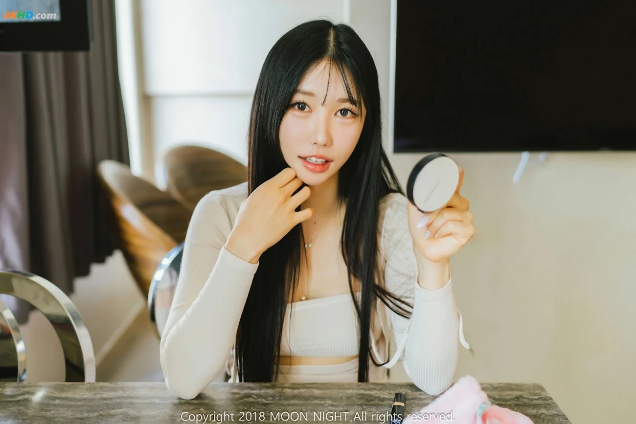 Yunjin - Honey Peach Hocance' Digital Photobook — photo 1