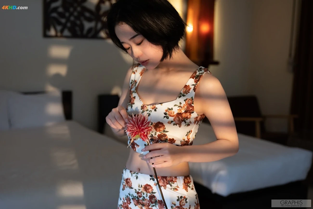 [Graphis Gals] NO.526 MINAMO Untainted Girl — photo 106