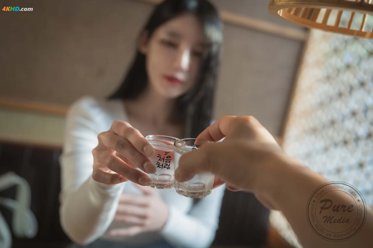 Pure Media Vol.244 - part 01 Yeha (YeHa) - Kidnapped Basement Office Girl — photo 4