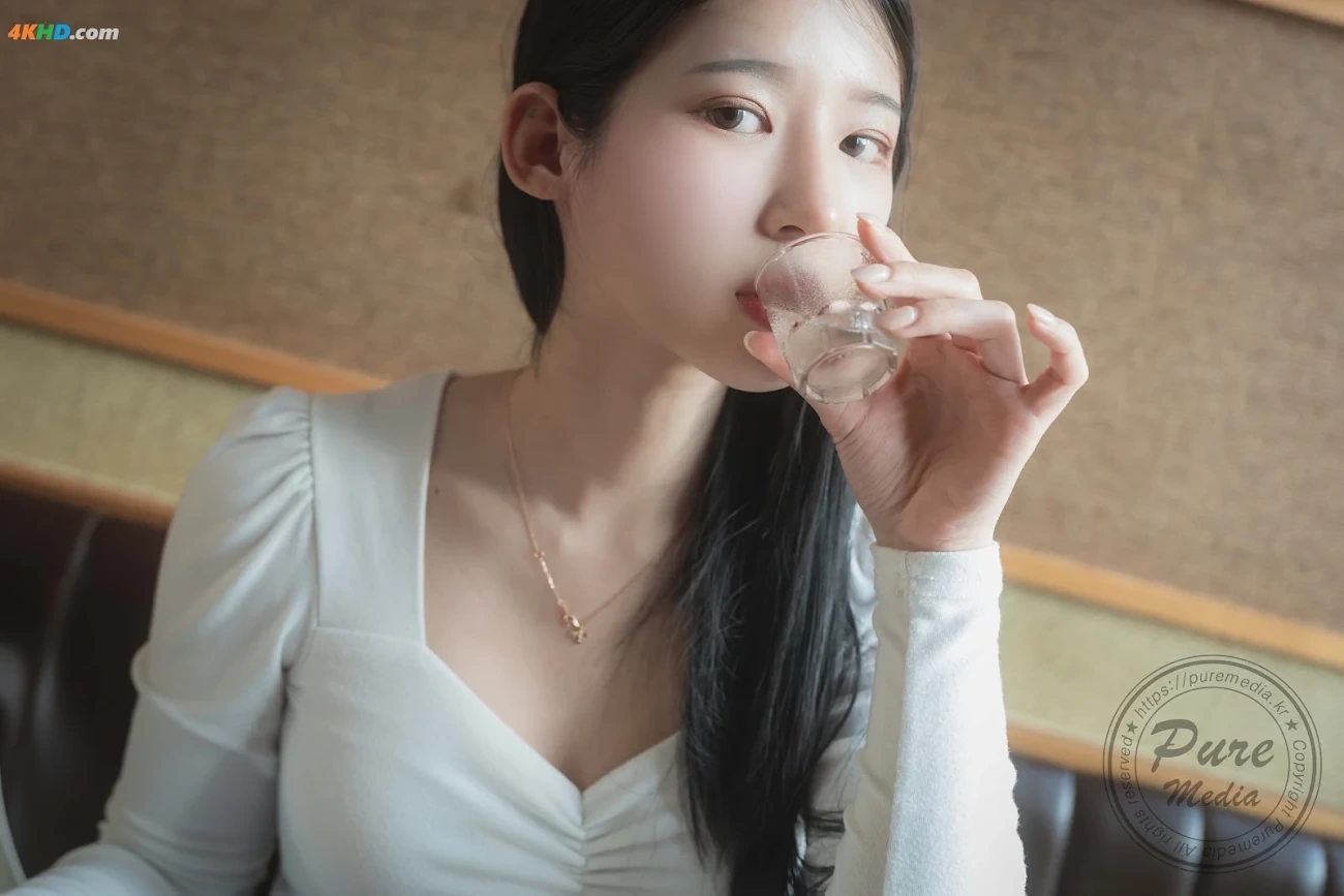 Pure Media Vol.244 - part 01 Yeha (YeHa) - Kidnapped Basement Office Girl — photo 8