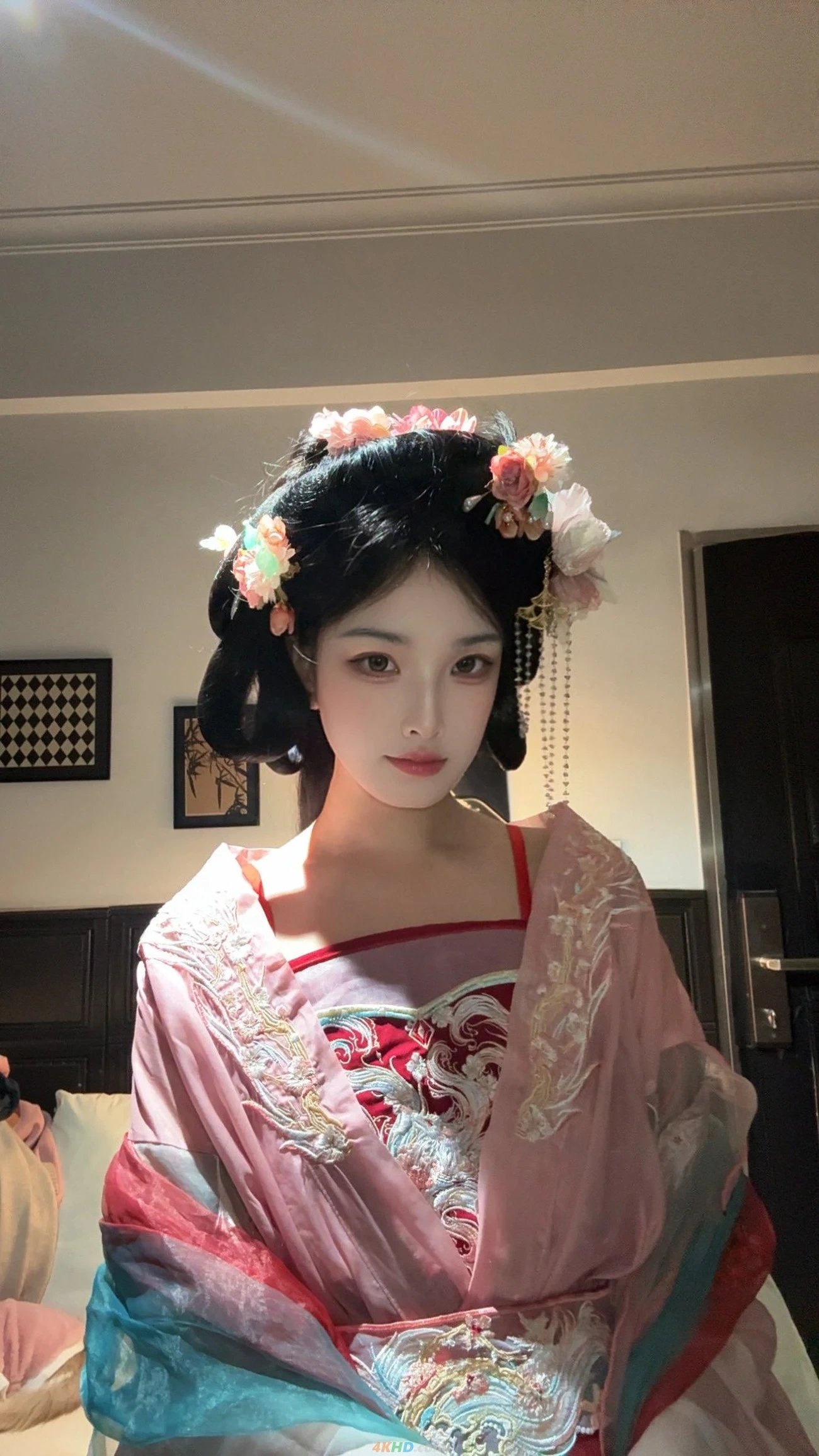 [OtherXXX] qianqianluoluo(QianLuoLUO) - SuXiongBaiHuNenMoFuLiJiDingYue — photo 93