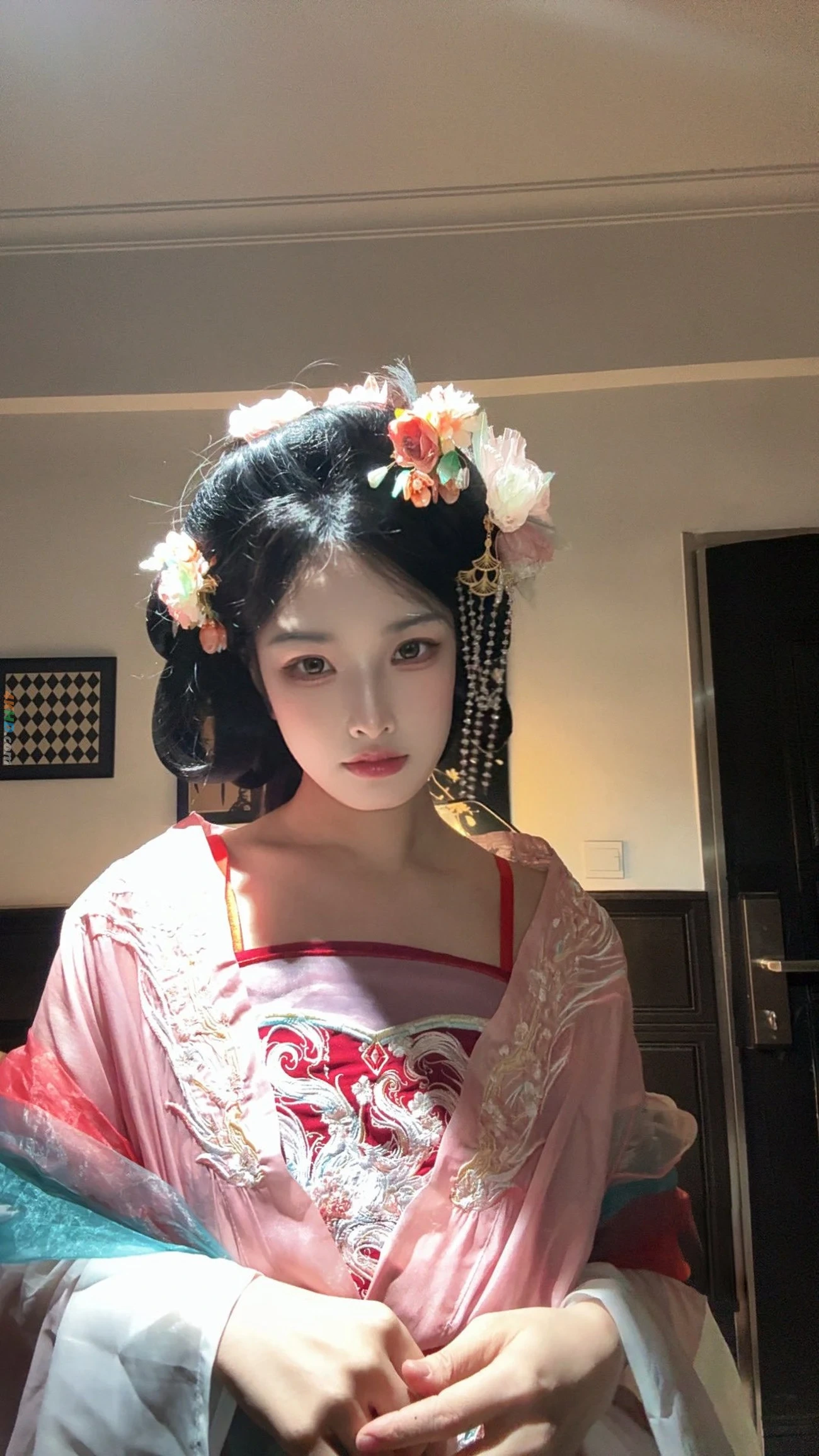 [OtherXXX] qianqianluoluo(QianLuoLUO) - SuXiongBaiHuNenMoFuLiJiDingYue — photo 94