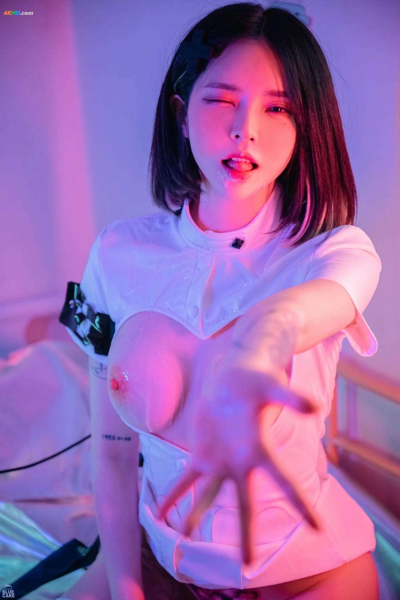 Hikari Vol.04 BAD DOCTOR Succubus RED — photo 80