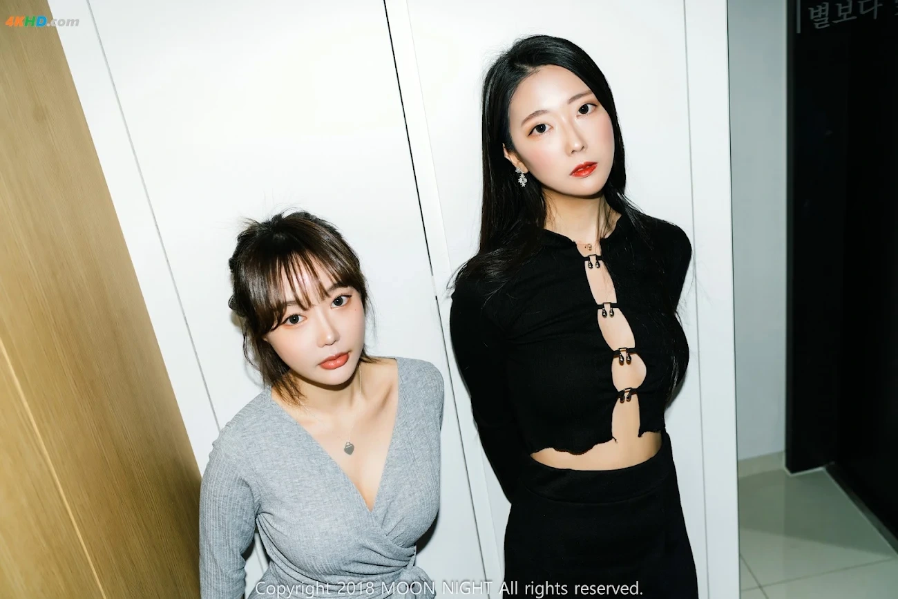 Moon Night Snap - Jucy (JyuSi) x Mona (MoNa) 'Loveholic vol 2' Twin Digital photobook (ver.s+) — photo 3
