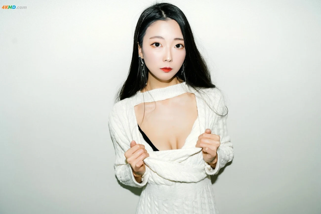 Moon Night Snap - Mona (MoNa) - in the room — photo 18
