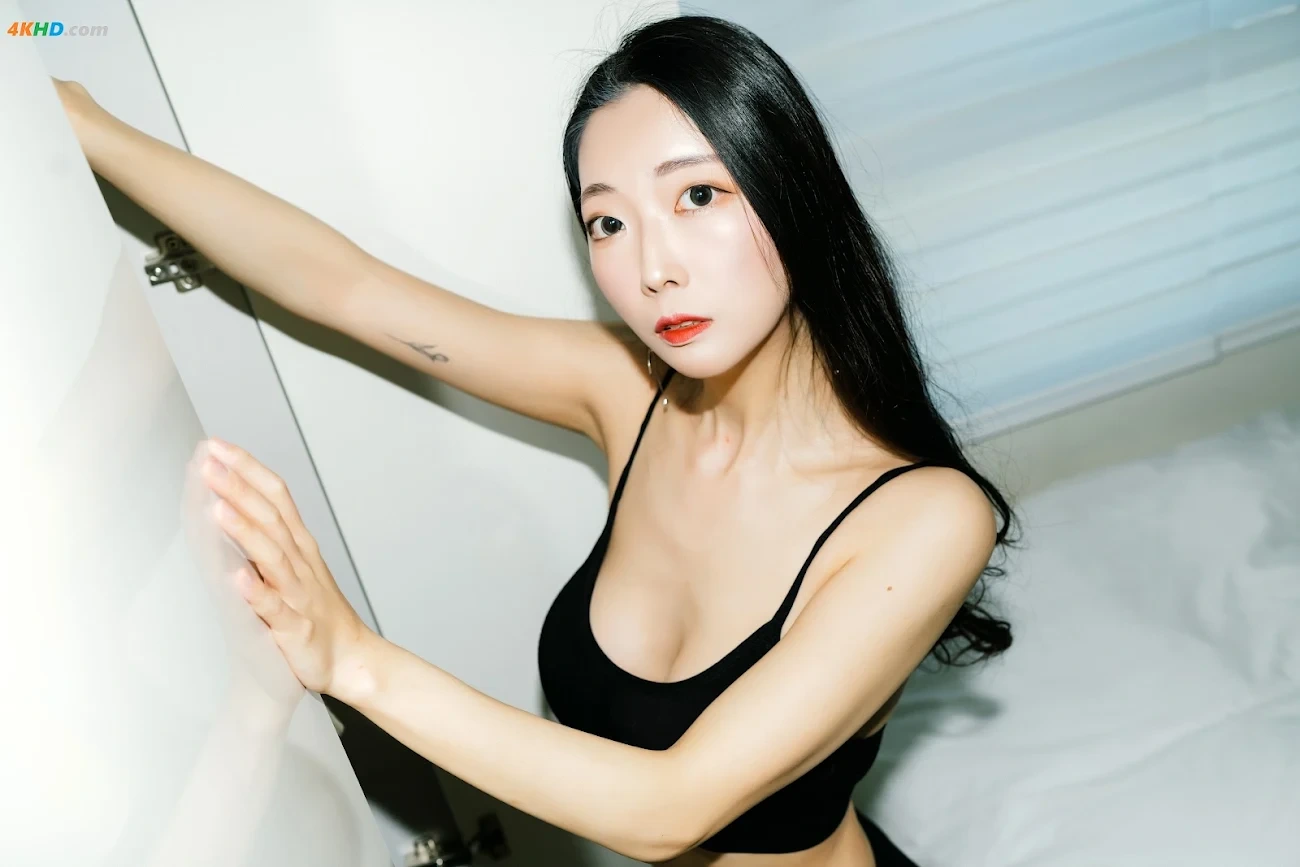 Moon Night Snap - Mona (MoNa) - in the room — photo 20
