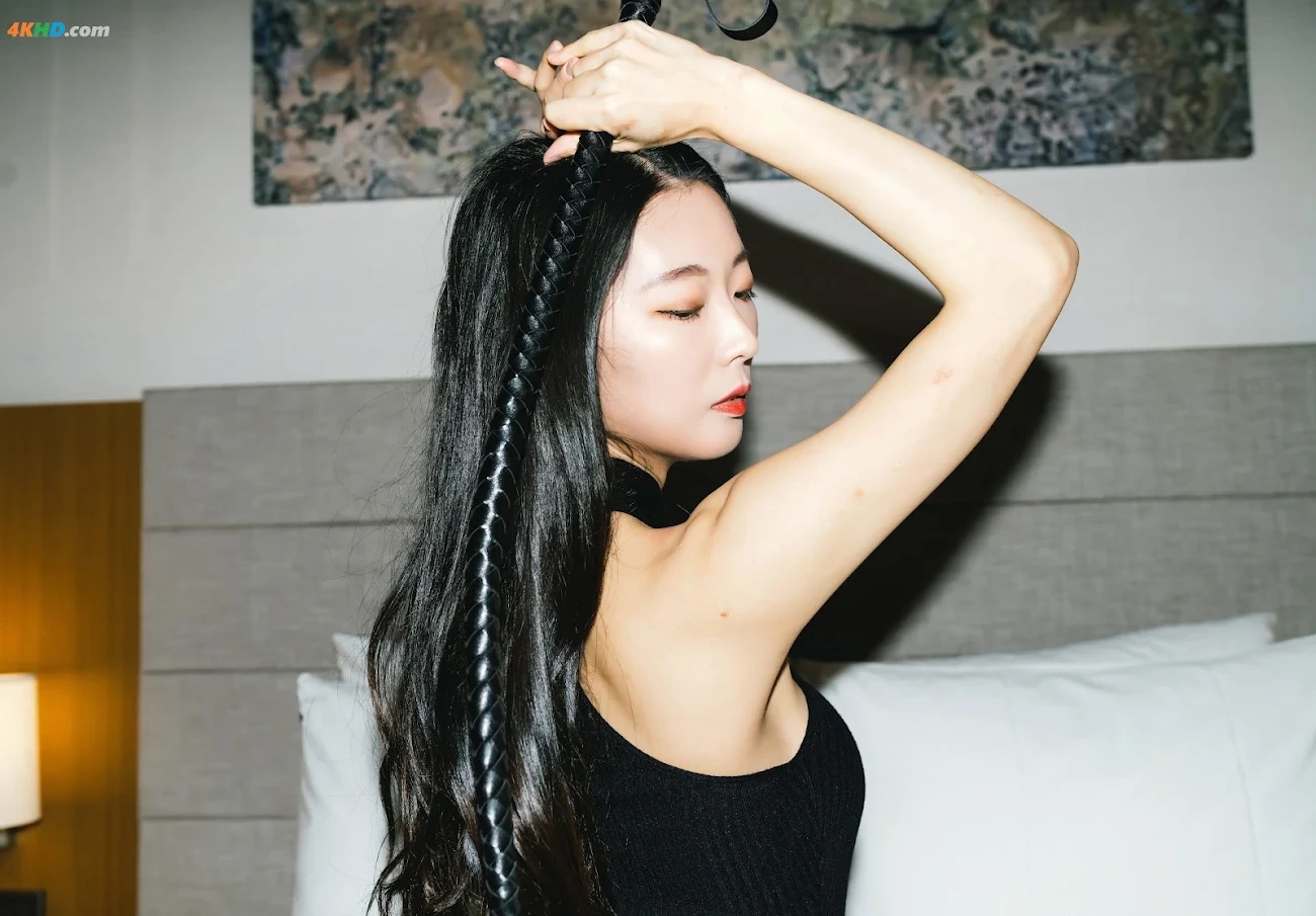 Moon Night Snap - Mona (MoNa) - BITCH — photo 5