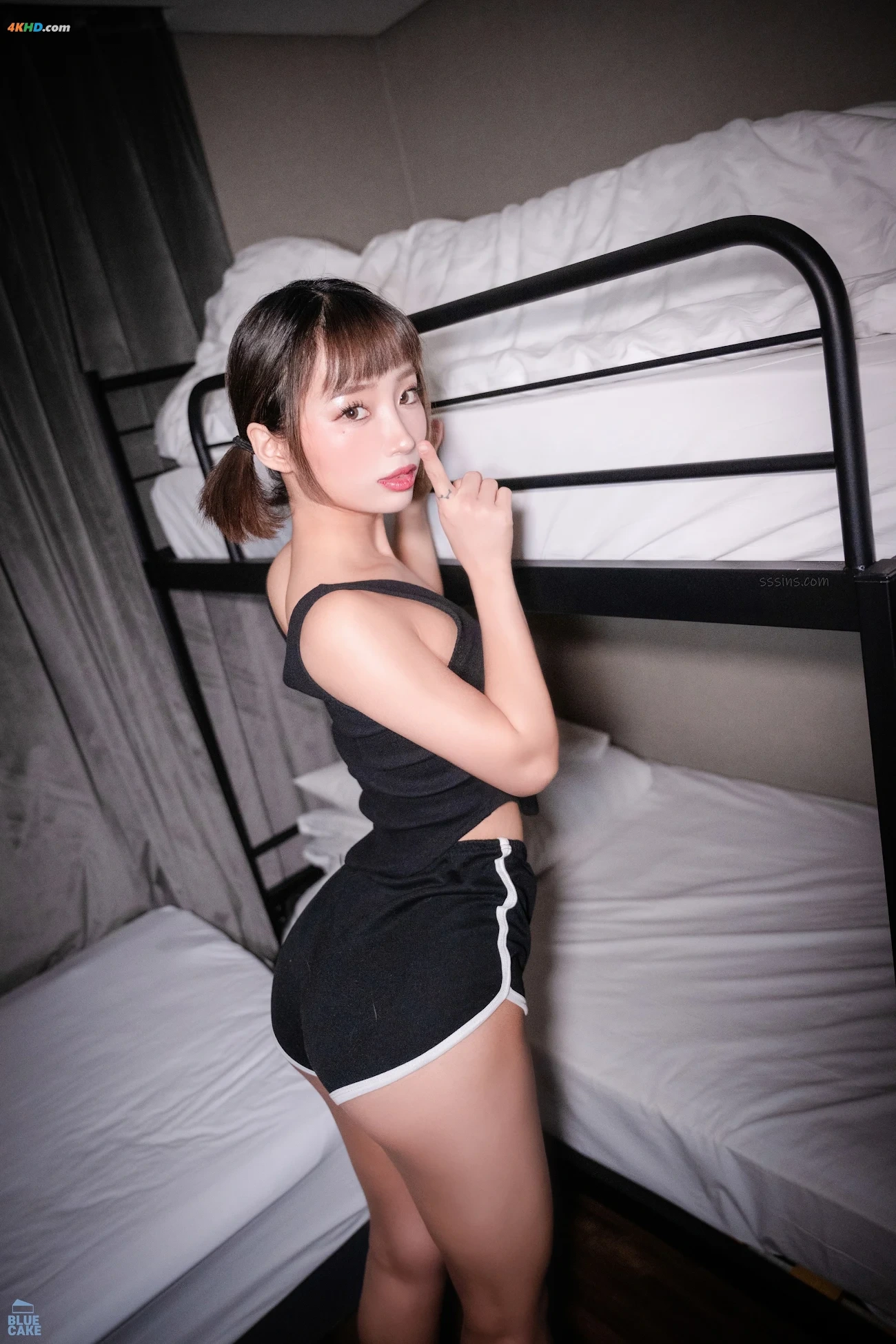 [BLUECAKE] Booty Queen - Love in the Dormitory (+RED.Ver) — photo 58
