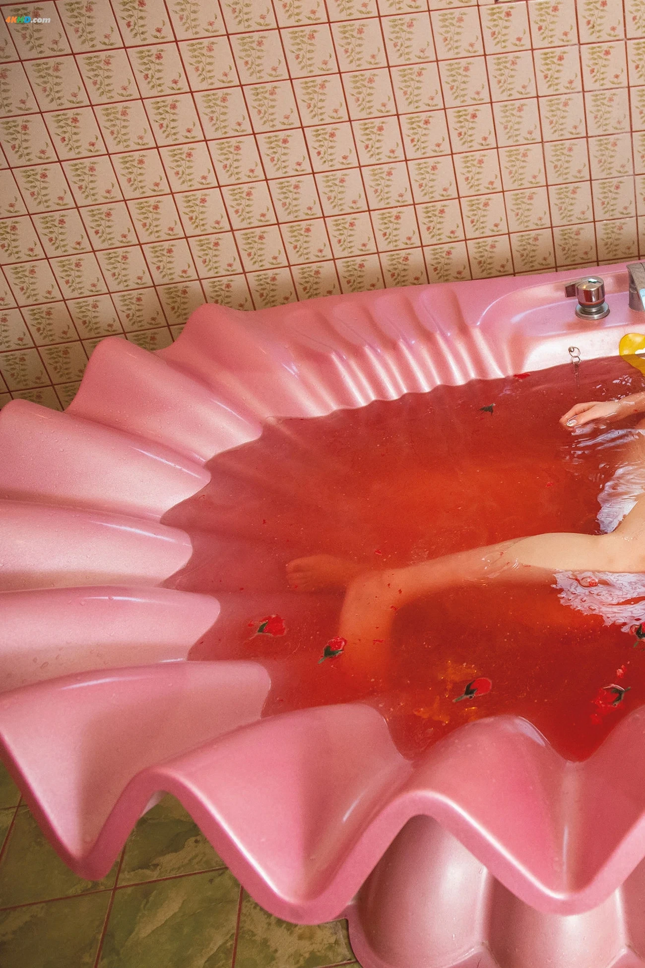Saika (HeBeiCaiHua) - Retro Love Hotel — photo 85