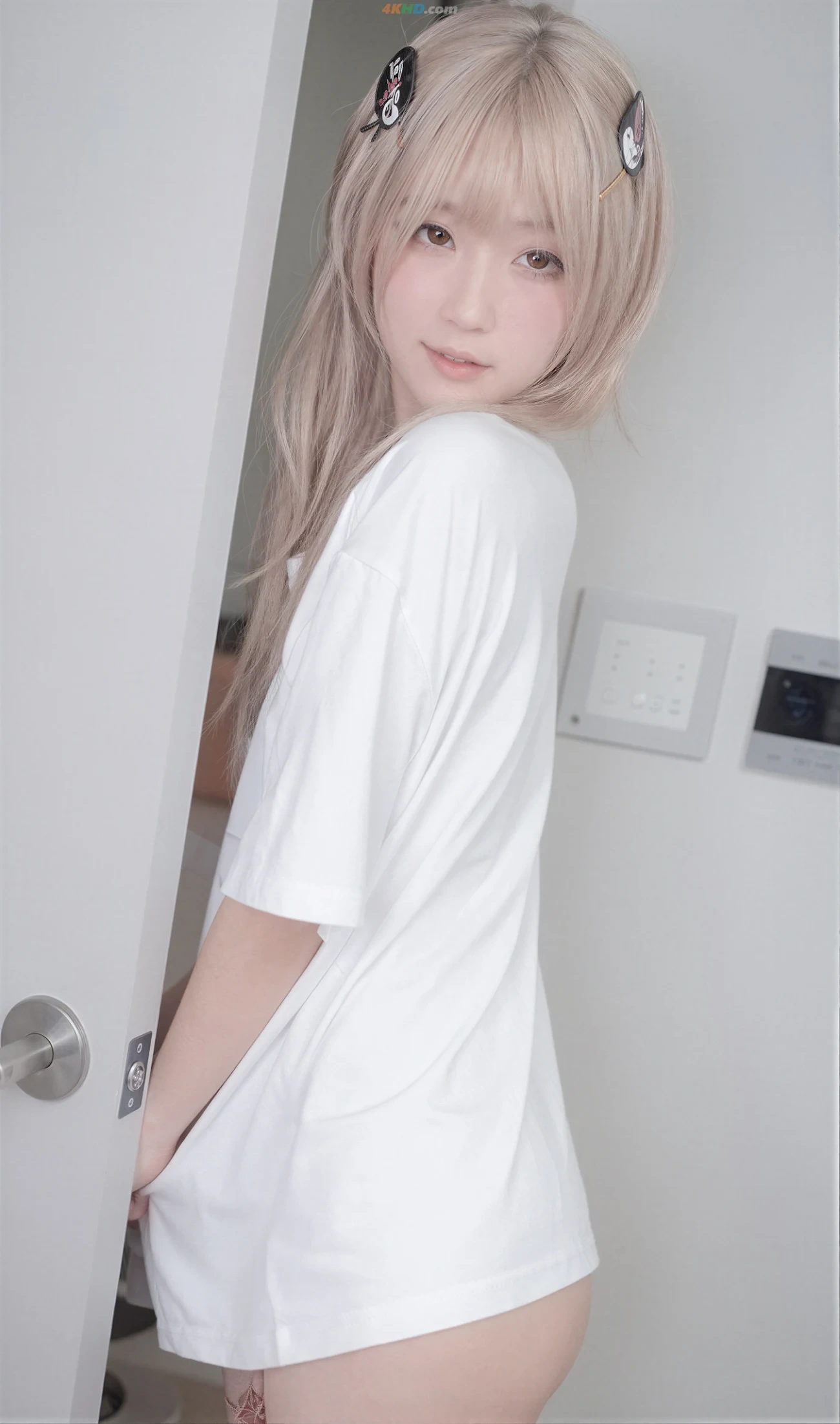 [AI Enhanced] [XE-NO Archive] Hina (HiNa) - Contrasting Decalcomania — photo 1