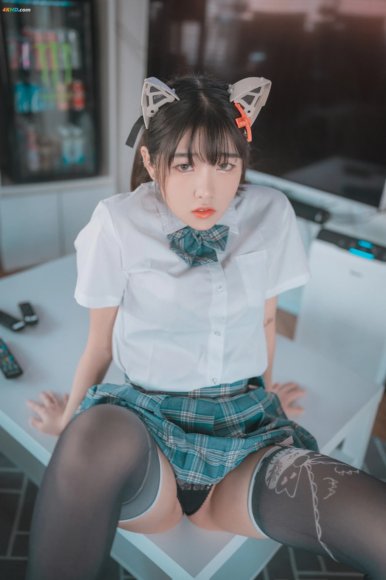 Sonson__Plug Me In — photo 15