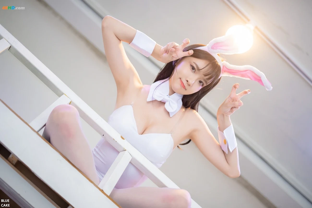 Ahrin - White & Black Bunny — photo 122