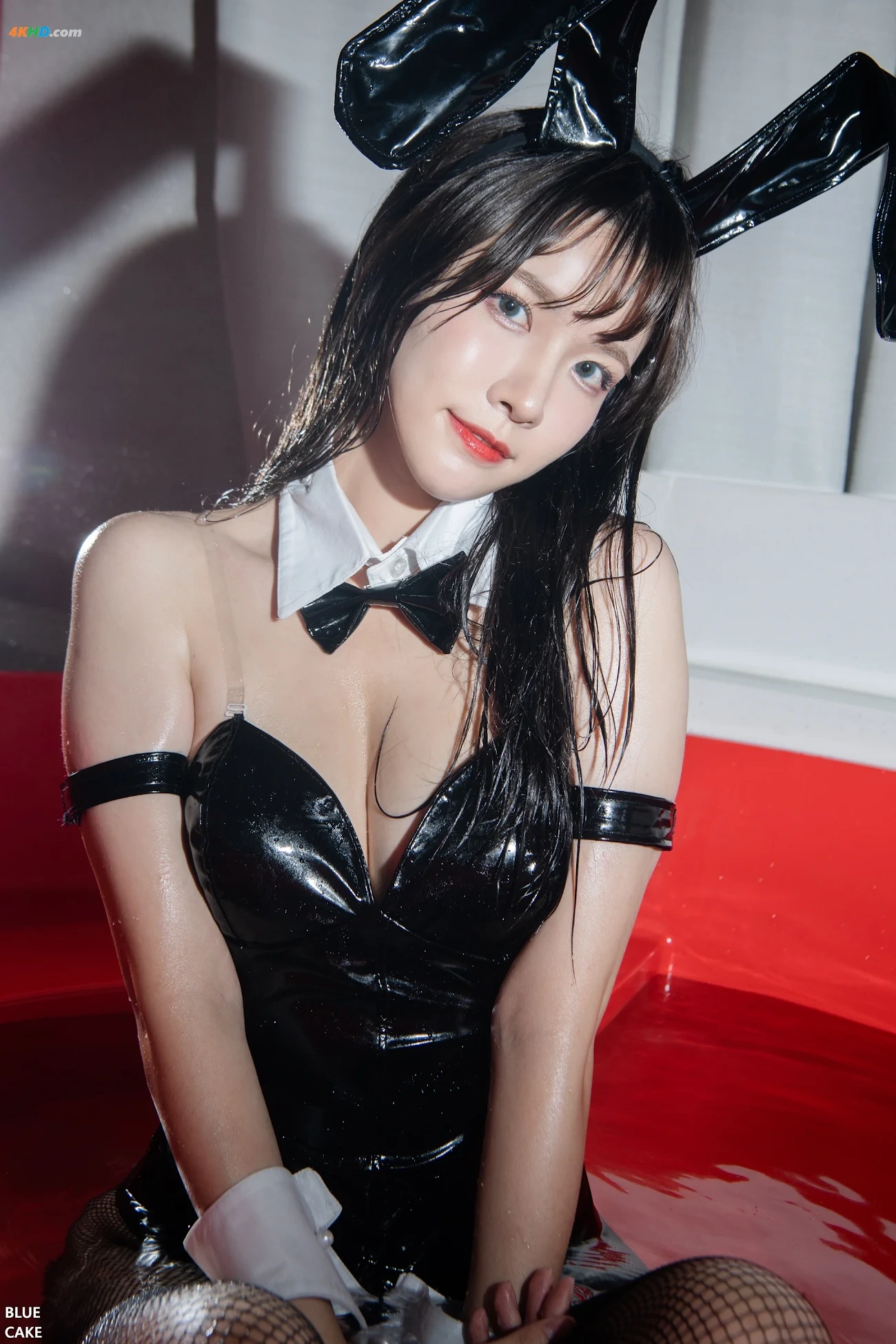 Ahrin - White & Black Bunny — photo 127