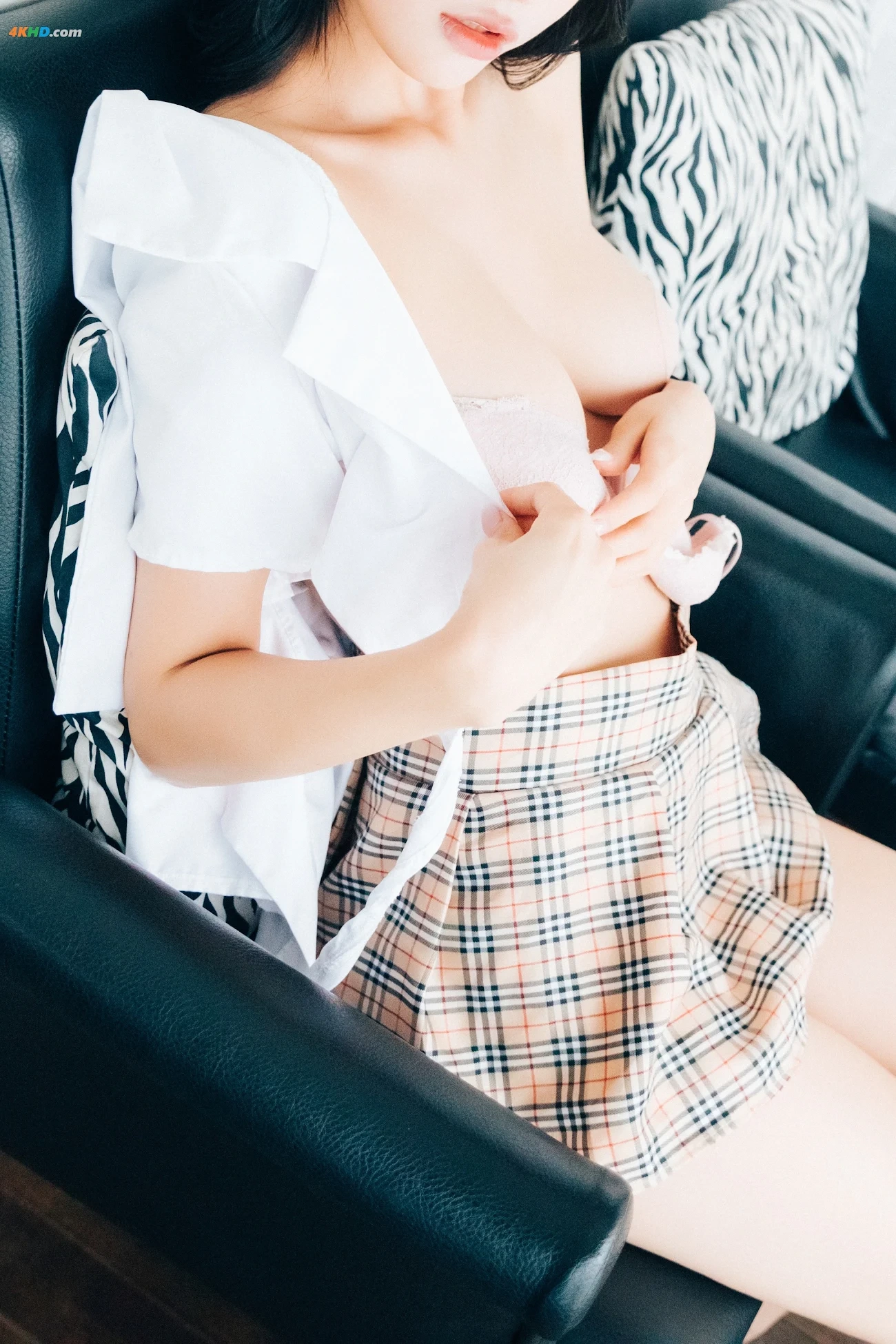 [Loozy] YeonYu (YeonYu) - First play (+S.Ver) — photo 80