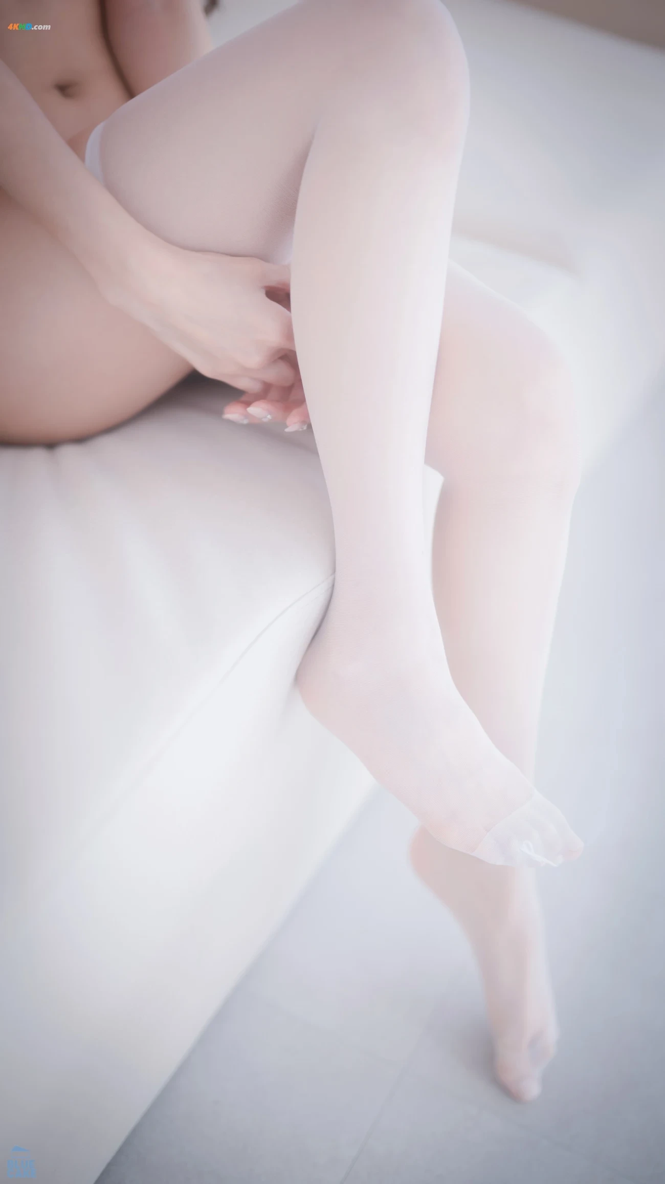 [BLUECAKE] YeonYu (YeonYu) - Real Boob (RED.Ver + Video) — photo 42