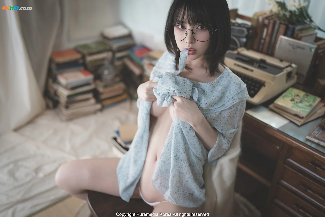 Pure Media Vol.178 Uhye (IYuHye) - Spring Memories(1085MB)(30photos) — photo 15