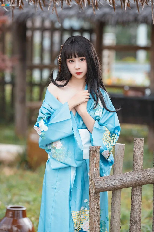 (Cosplay) JinYukinngyo - XiaRiXianDing(415MB)(43photos)