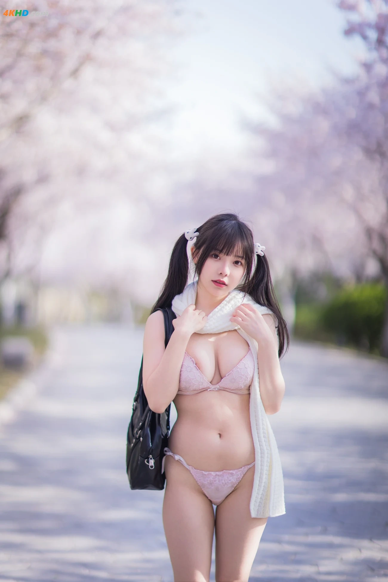 LiuWeiDiHuangJiang - YingHuaNuYou(236MB)(53photos) — photo 8
