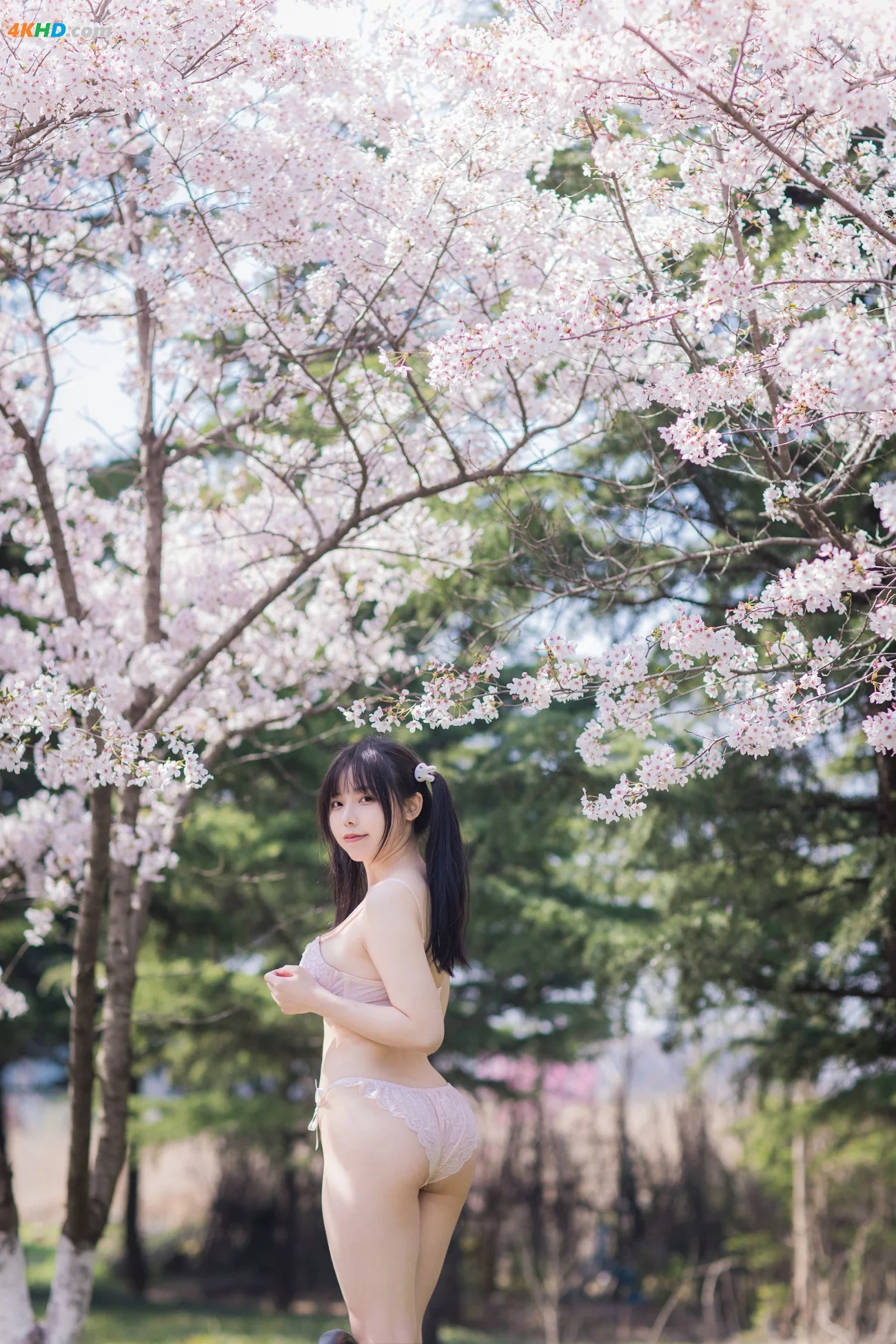 LiuWeiDiHuangJiang - YingHuaNuYou(236MB)(53photos) — photo 49