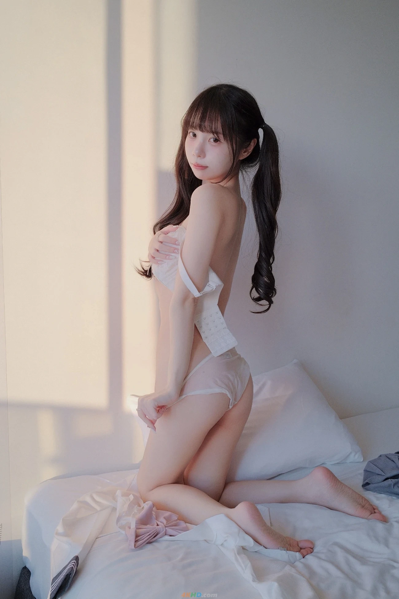 KeKeXiaoBaiTu FangKeHouDeSiRenShiJian — photo 34