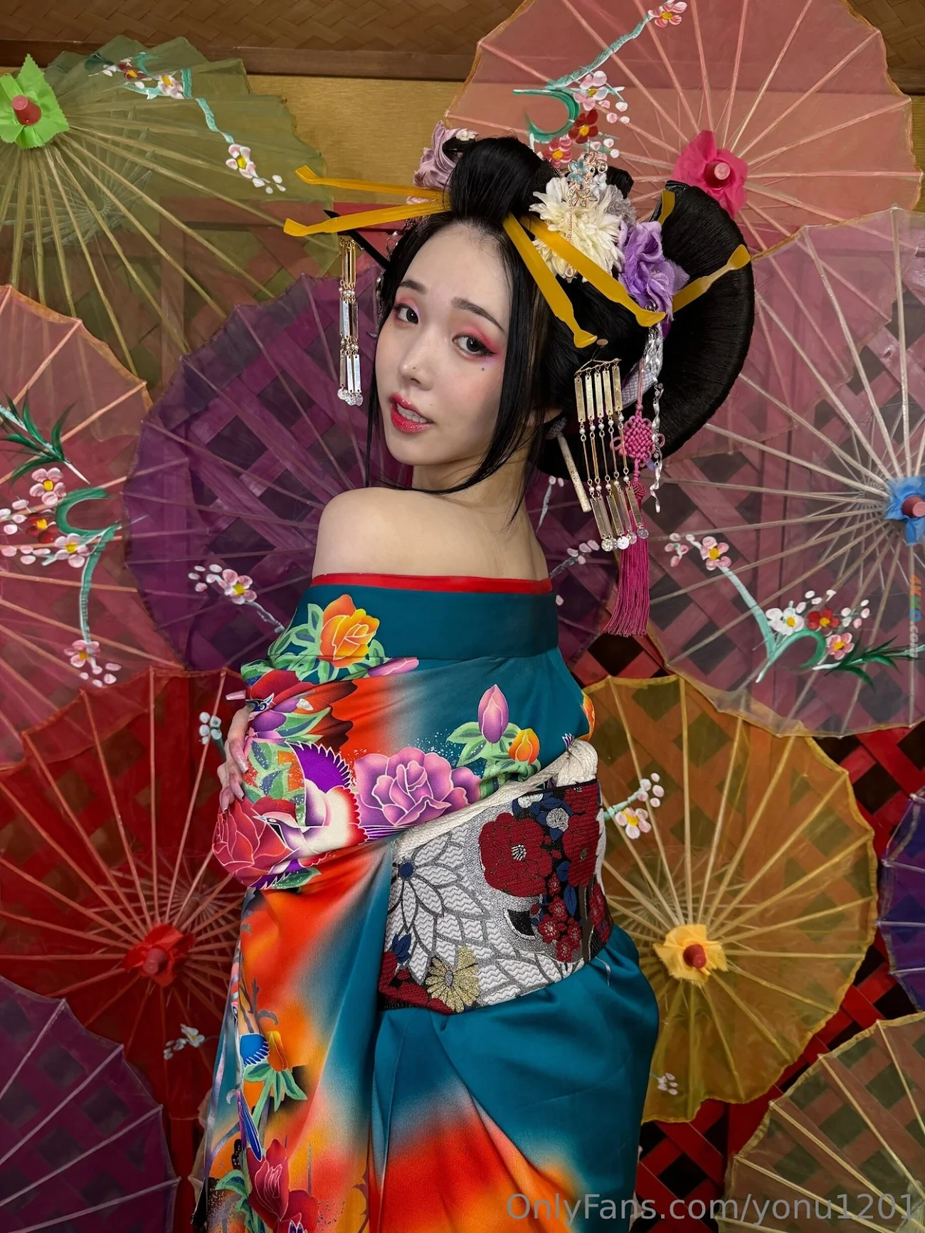 Yeon Woo JinQiof — photo 32