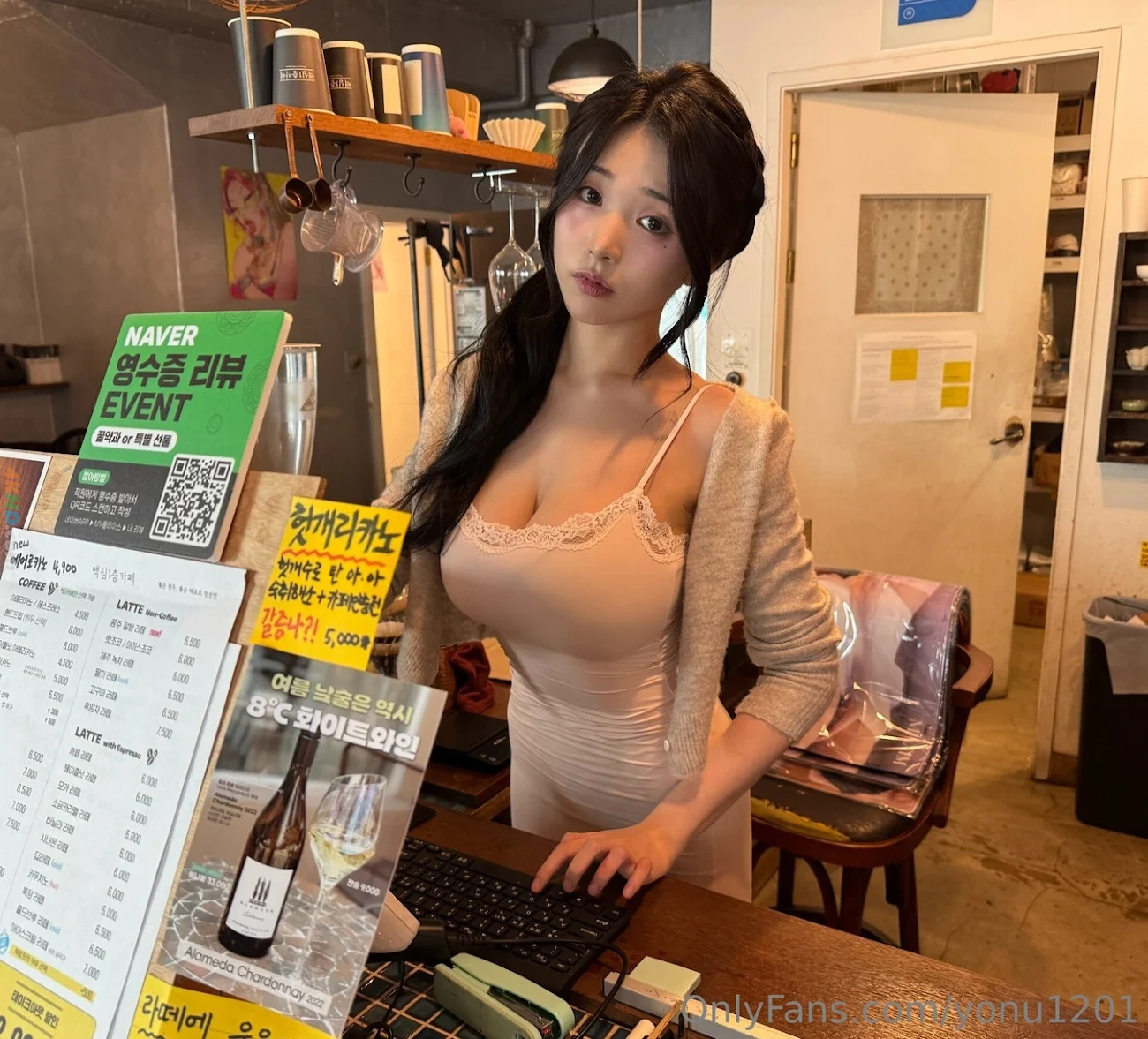 Yeon Woo JinQiof — photo 66