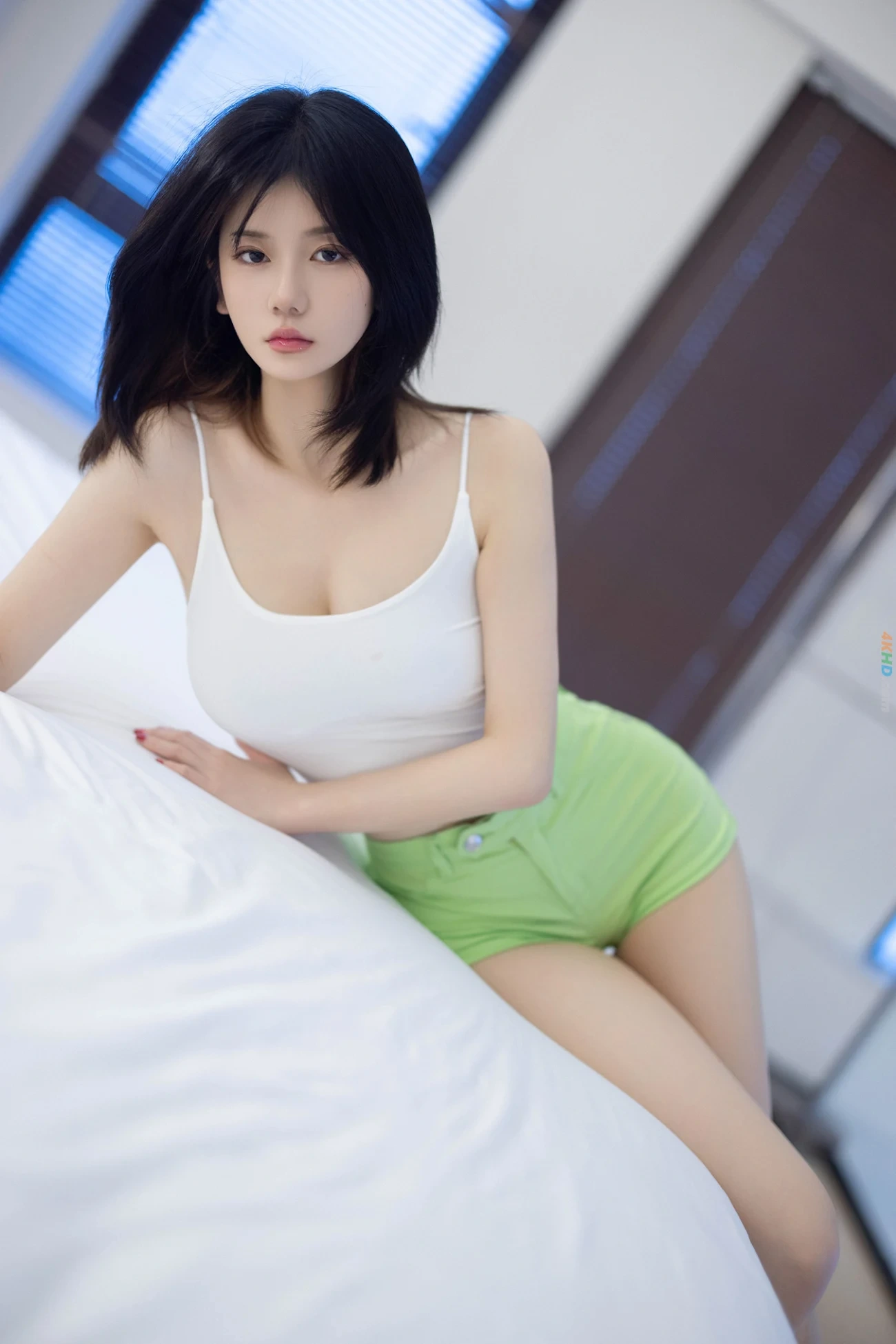 [NeiGouWuShuiYin] LingQiQi - XiuRenWangMoTe XingGanXiaoDiaoDai — photo 3
