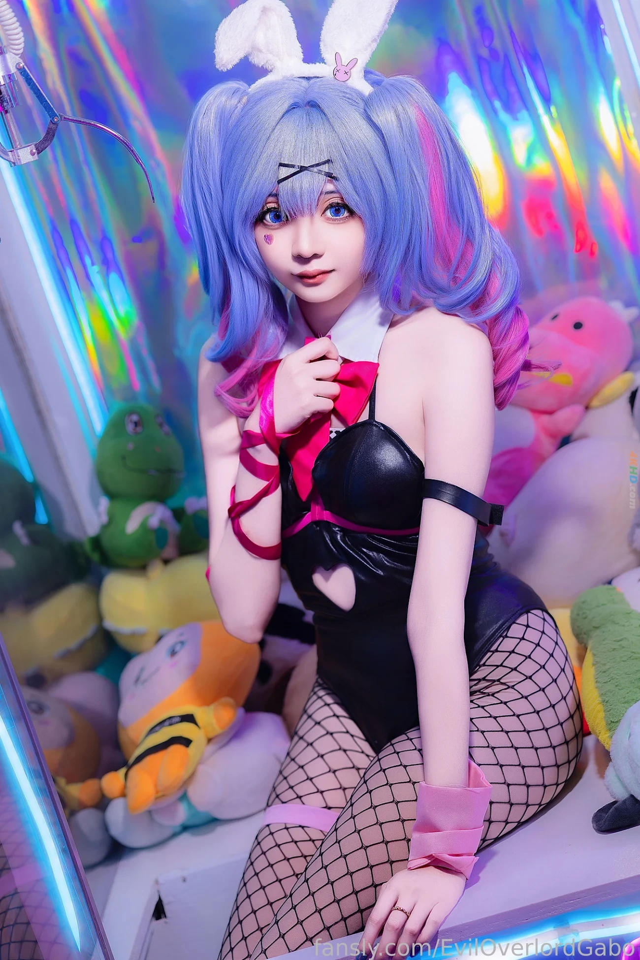 Evil Overlord Gabo - Rabbit Hole Miku — photo 7