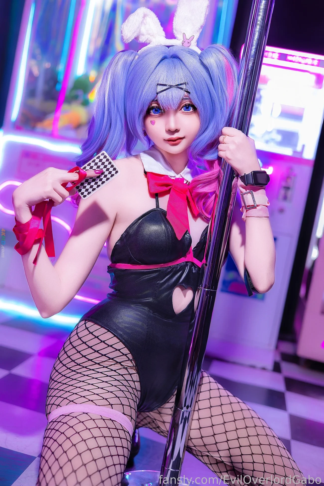 Evil Overlord Gabo - Rabbit Hole Miku — photo 8