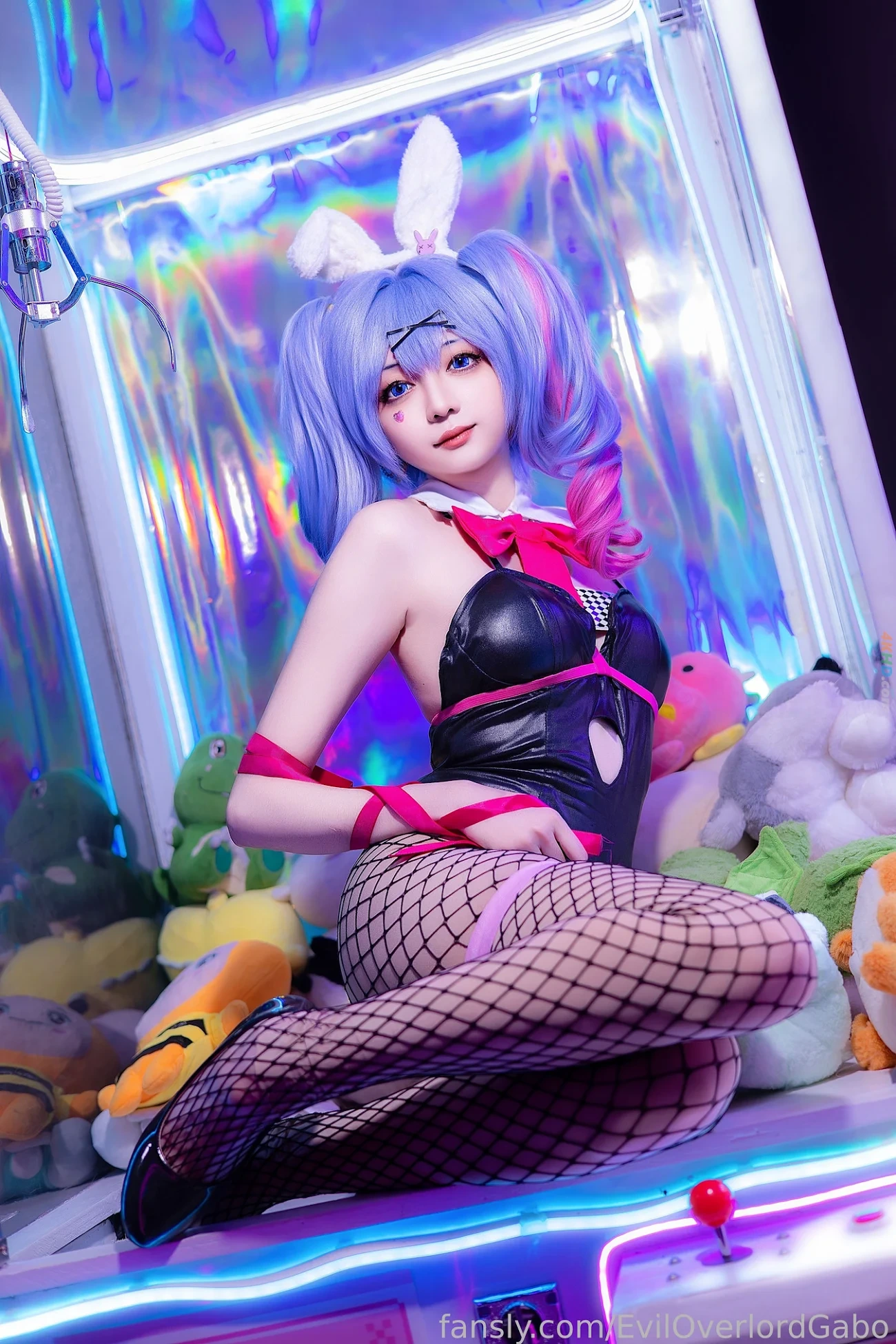 Evil Overlord Gabo - Rabbit Hole Miku — photo 15