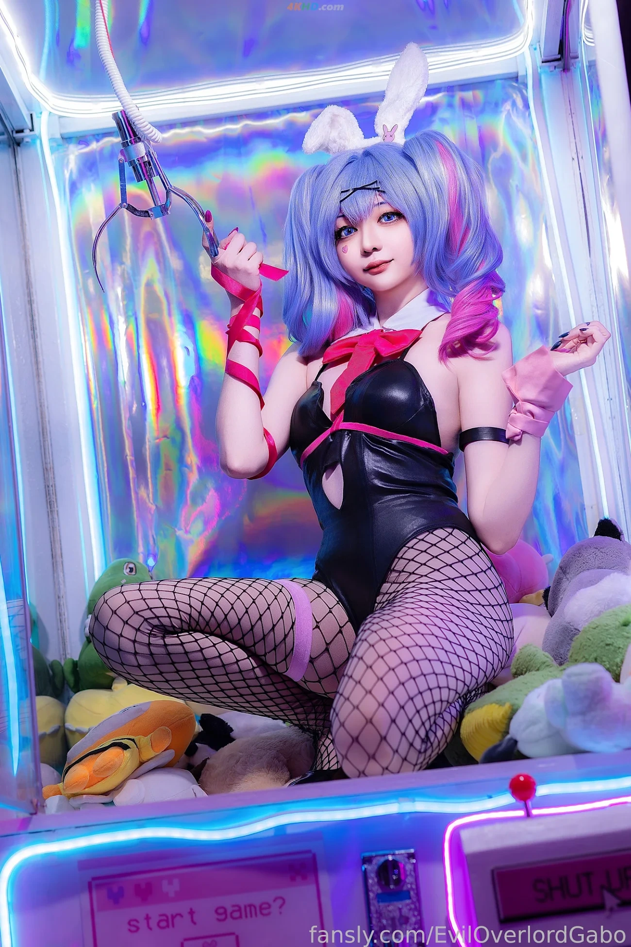 Evil Overlord Gabo - Rabbit Hole Miku — photo 18