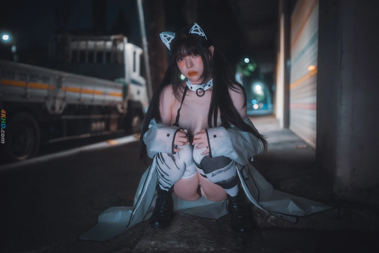 DJAWA Photo Vol.0358 Nightcrawler Cybercat — photo 48