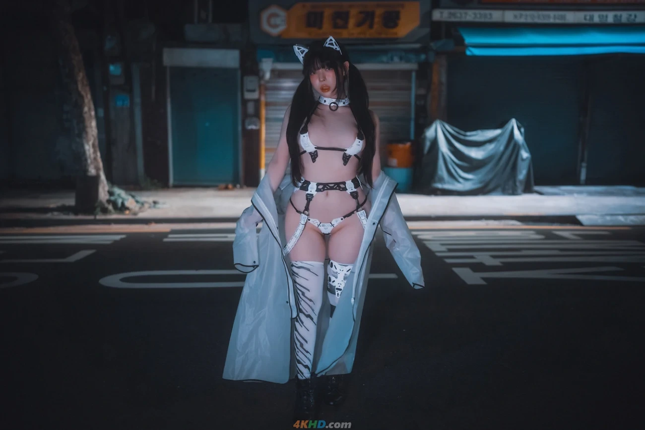 DJAWA Photo Vol.0358 Nightcrawler Cybercat — photo 49