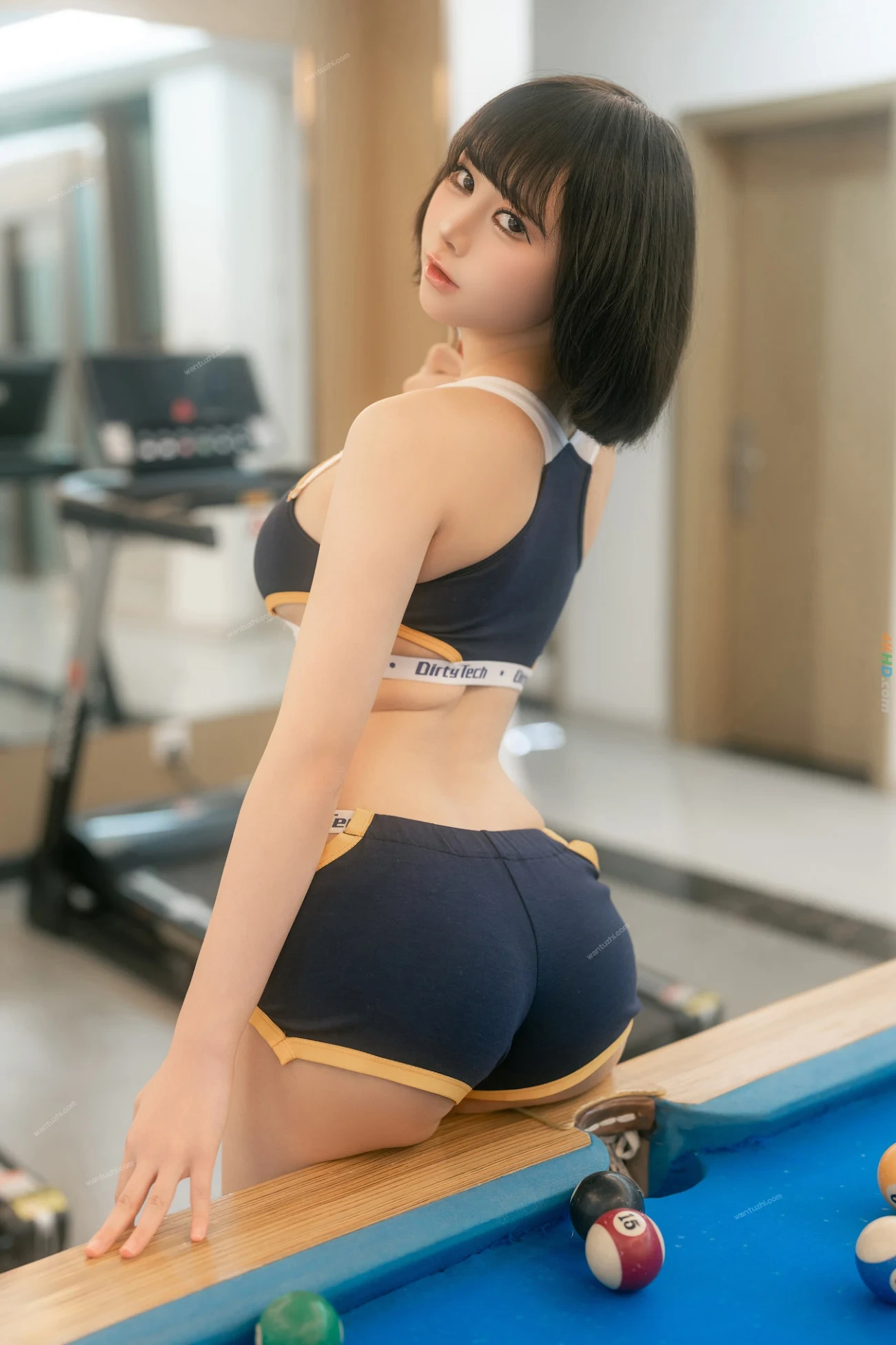 TieShouJiaoShou BaoBao JianShenFangDeMiMi — photo 6