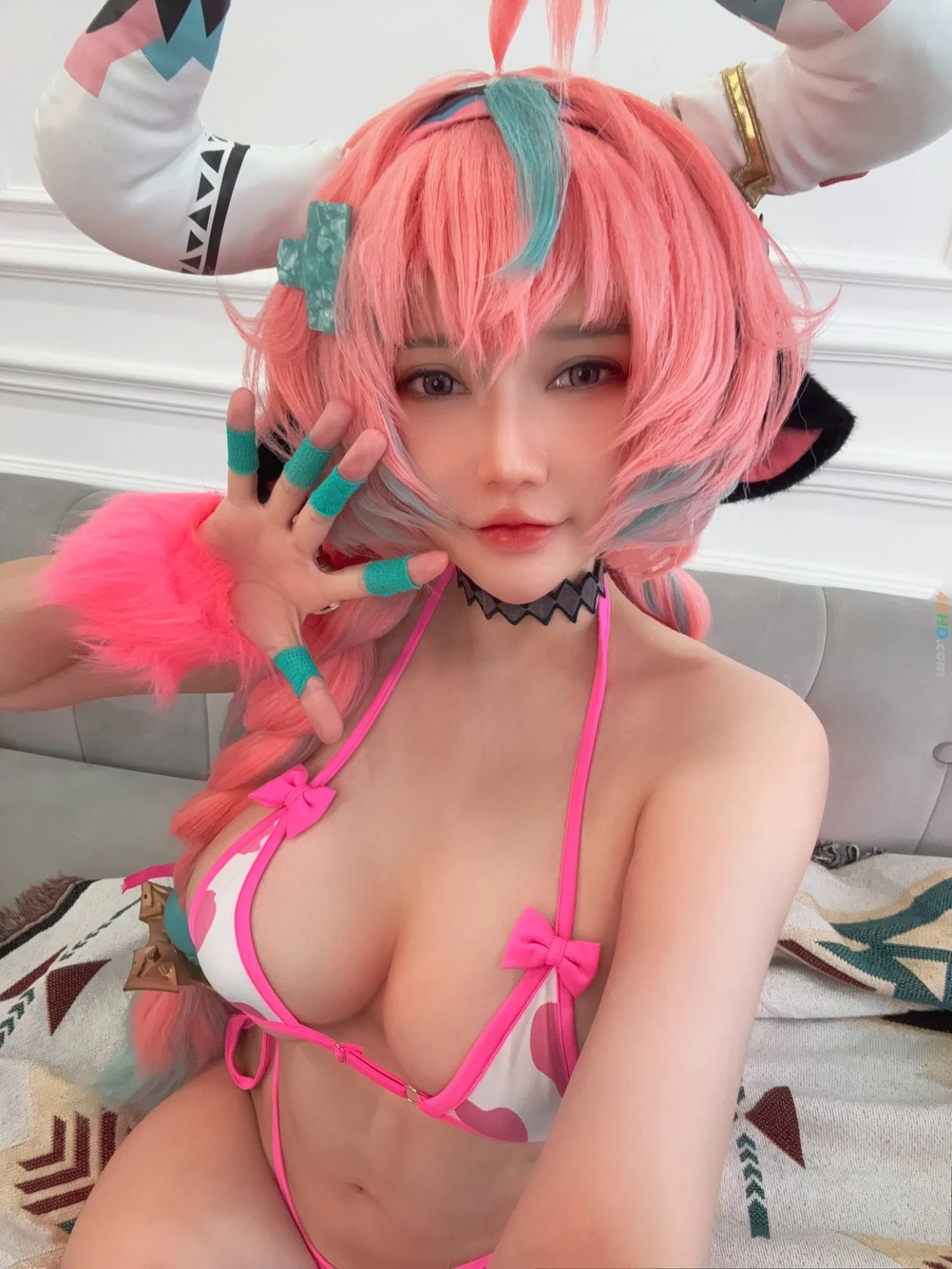 Potato Godzilla - Varesa pink cowkini — photo 2