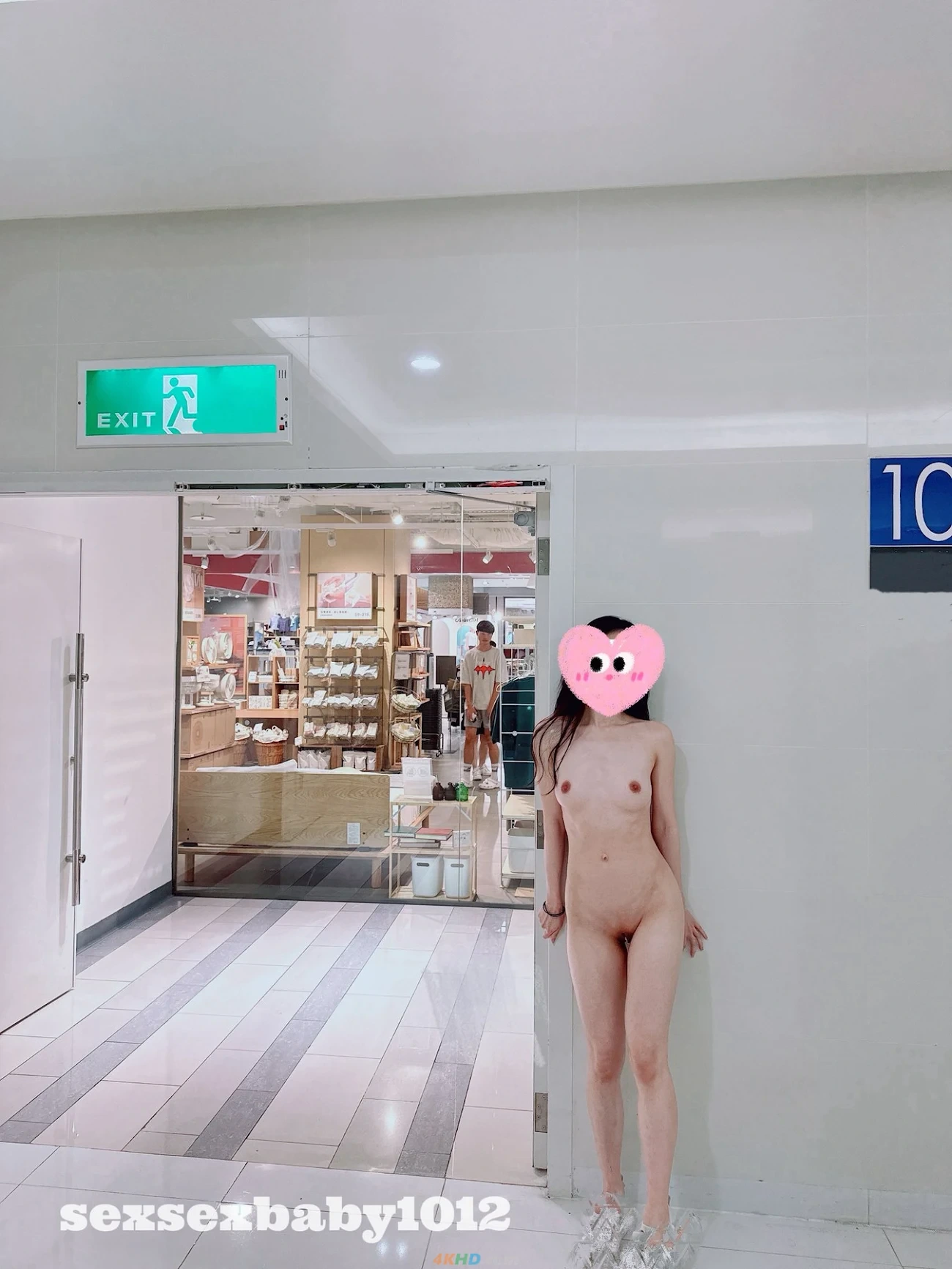 [OtherXXX] WeiAnAn - JiPinFuLiJi RenQianLuChuFuLiDingYue — photo 46