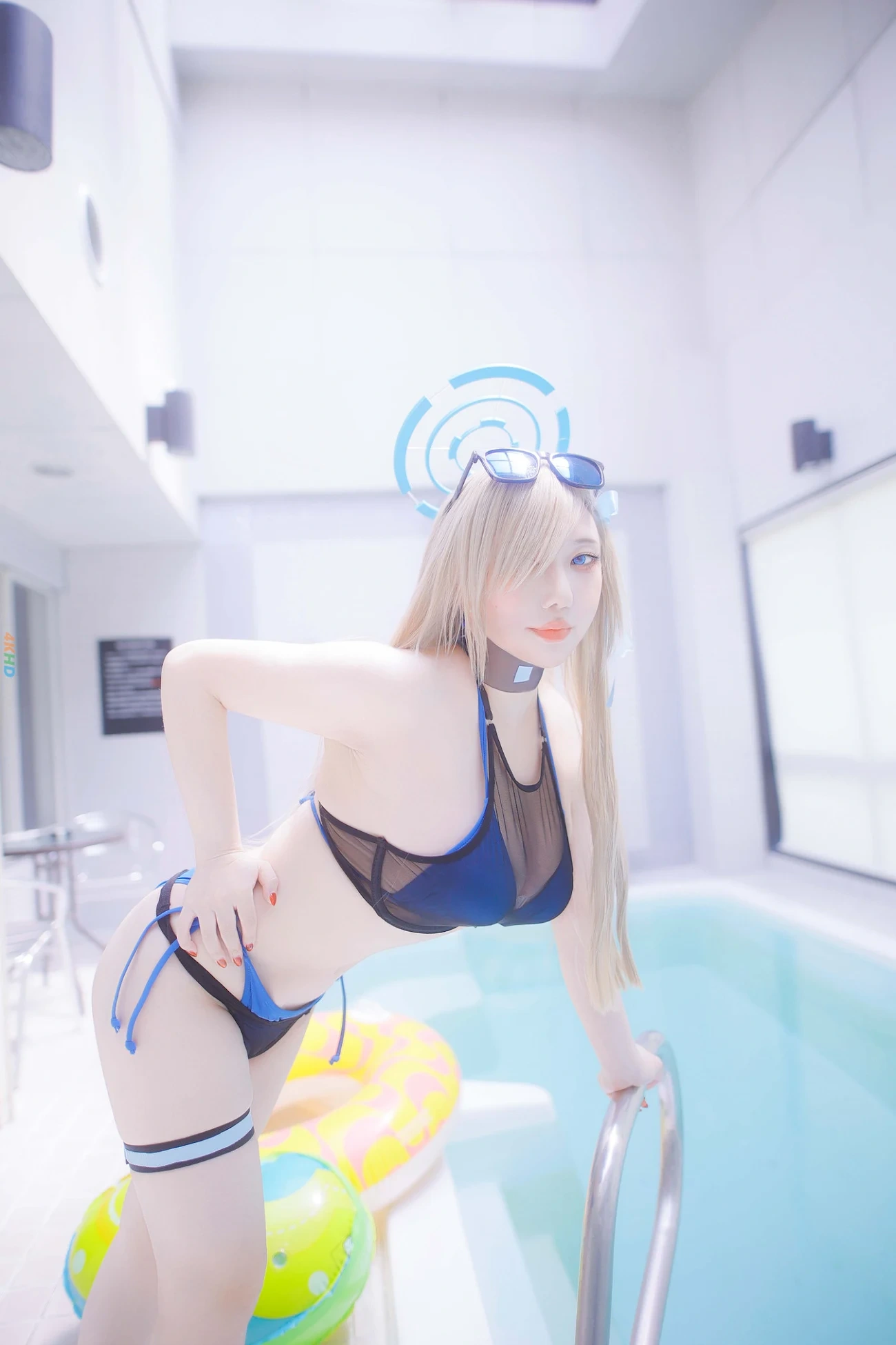 [Shooting Star's (Saku)] - A Secret Date by the Pool — photo 133