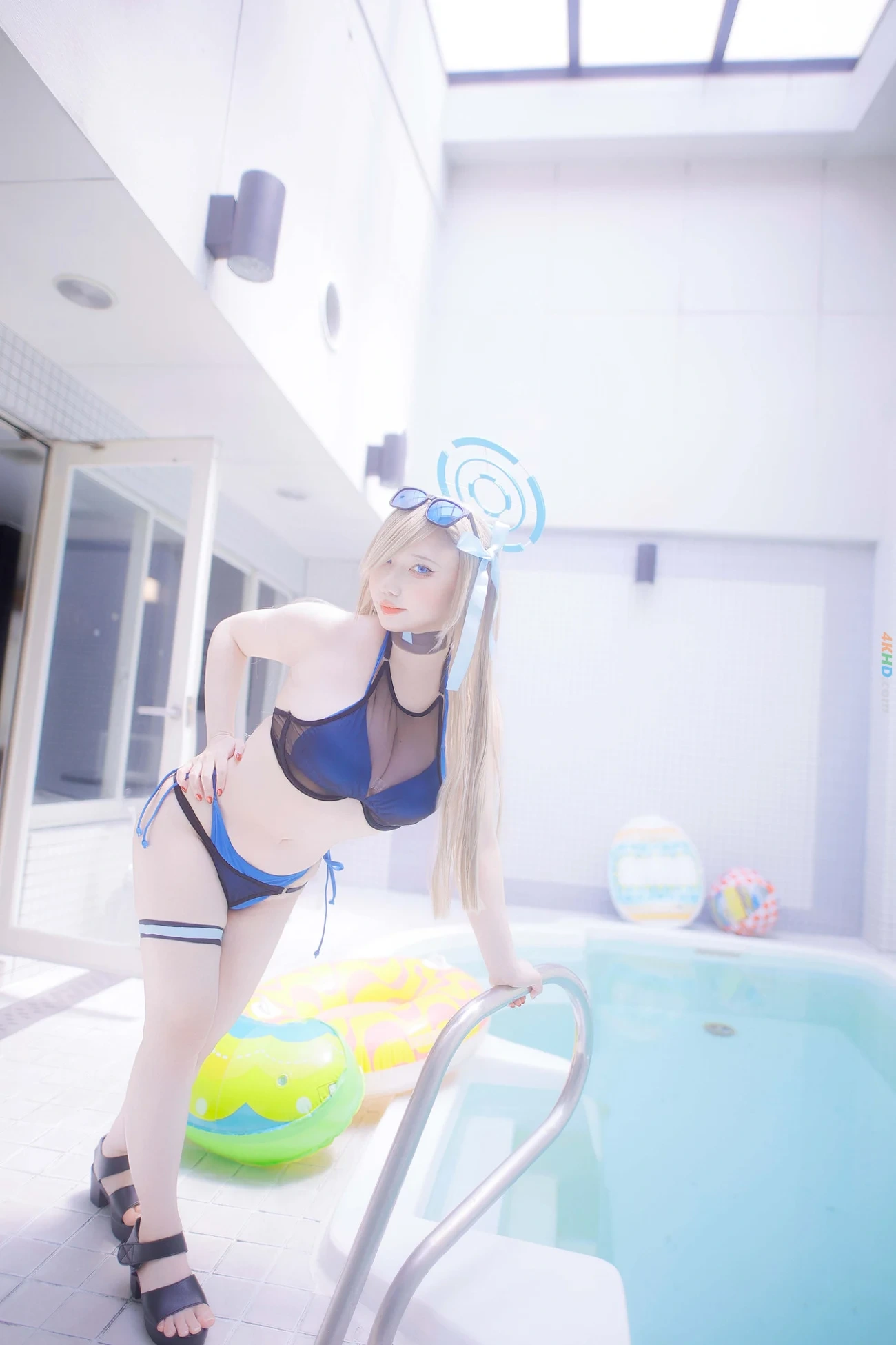 [Shooting Star's (Saku)] - A Secret Date by the Pool — photo 134