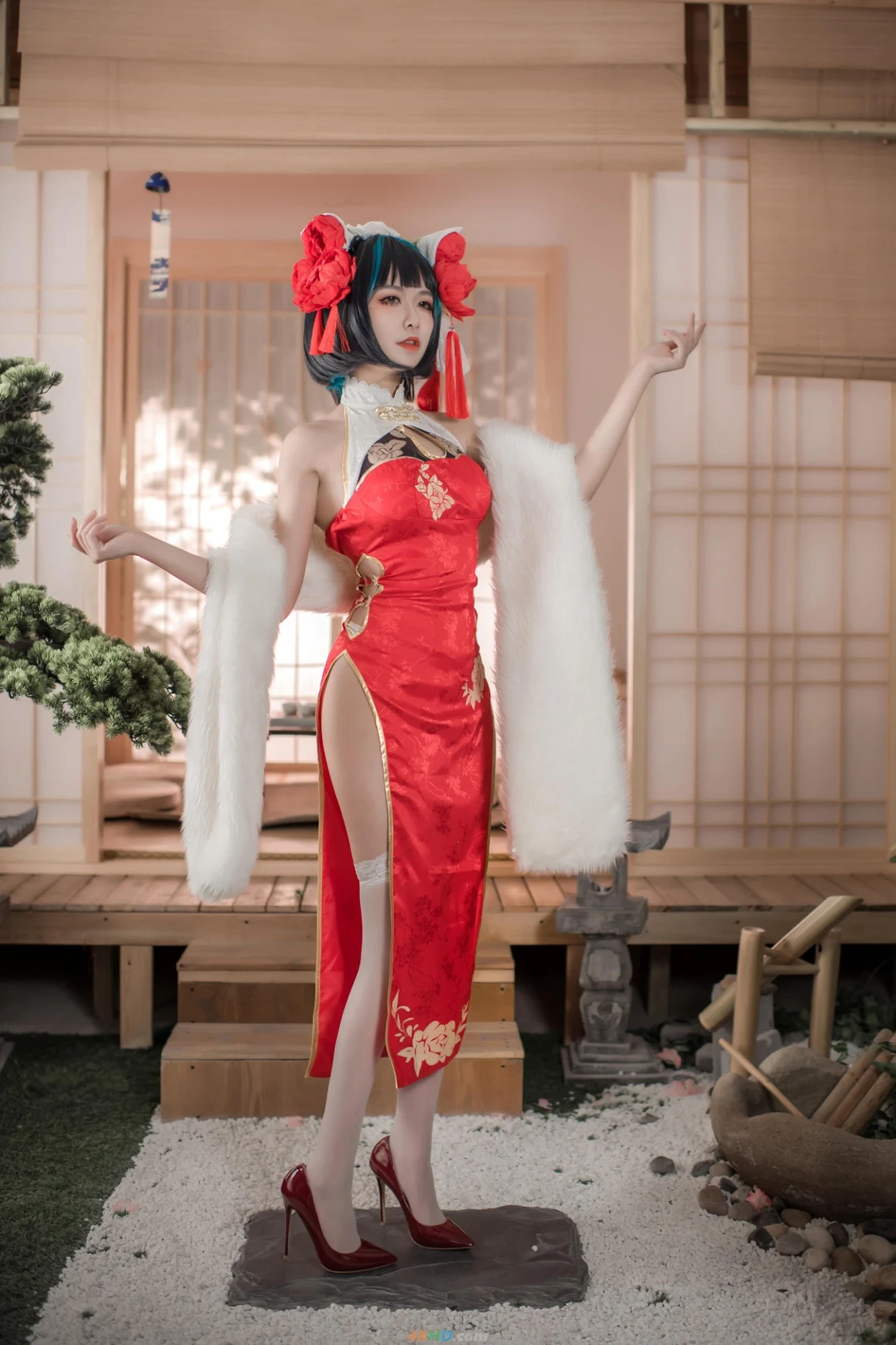 YuanShaXiMiaoMiaoMiao ChaiJunHongSeQiPao — photo 2