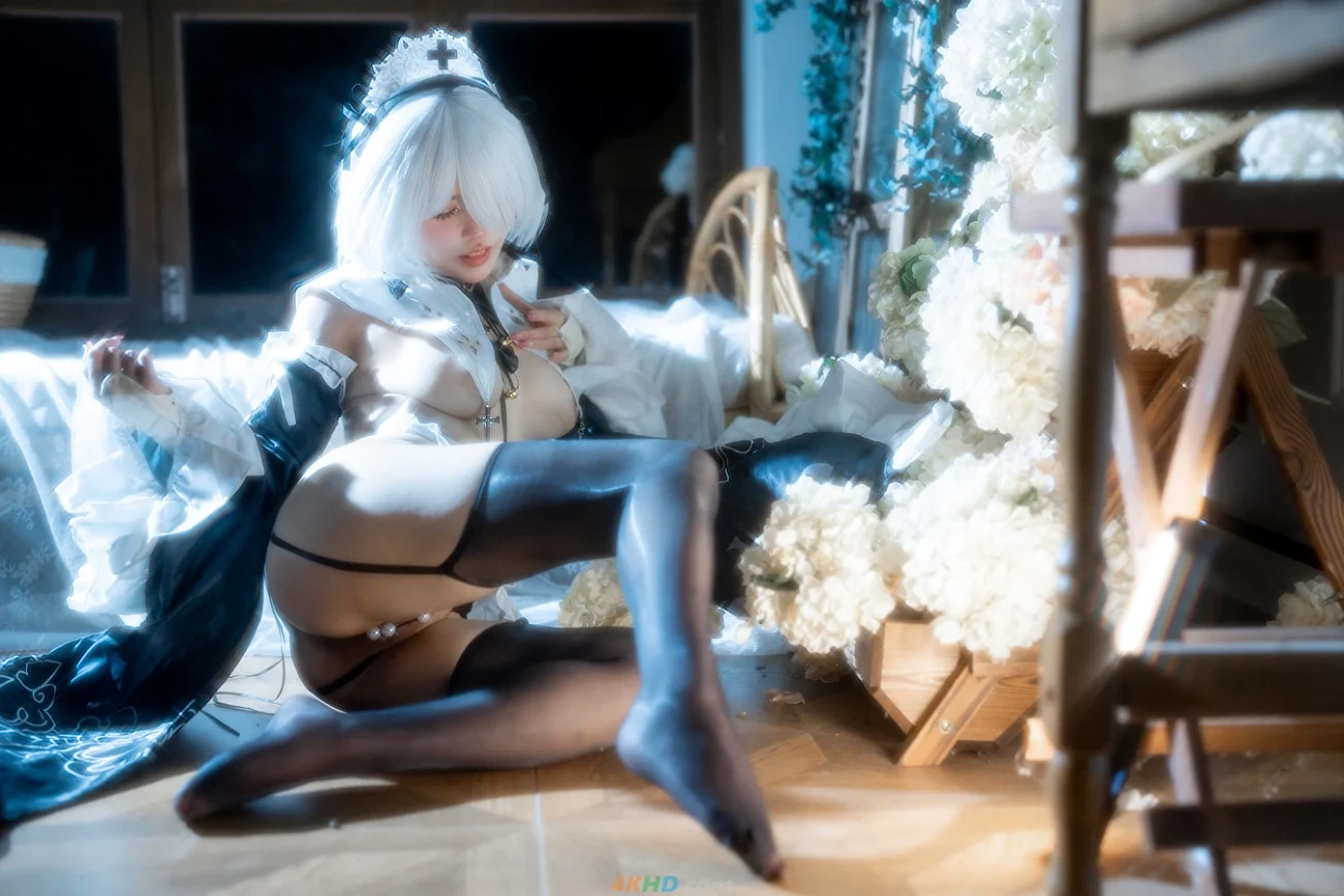 TieShouJiaoShou XiaouNuPu+2bRouGuang — photo 11