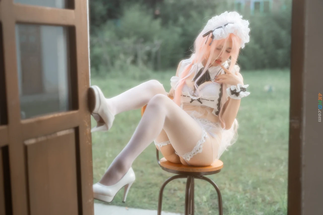TieShouJiaoShou XiaouNuPu+2bRouGuang — photo 14