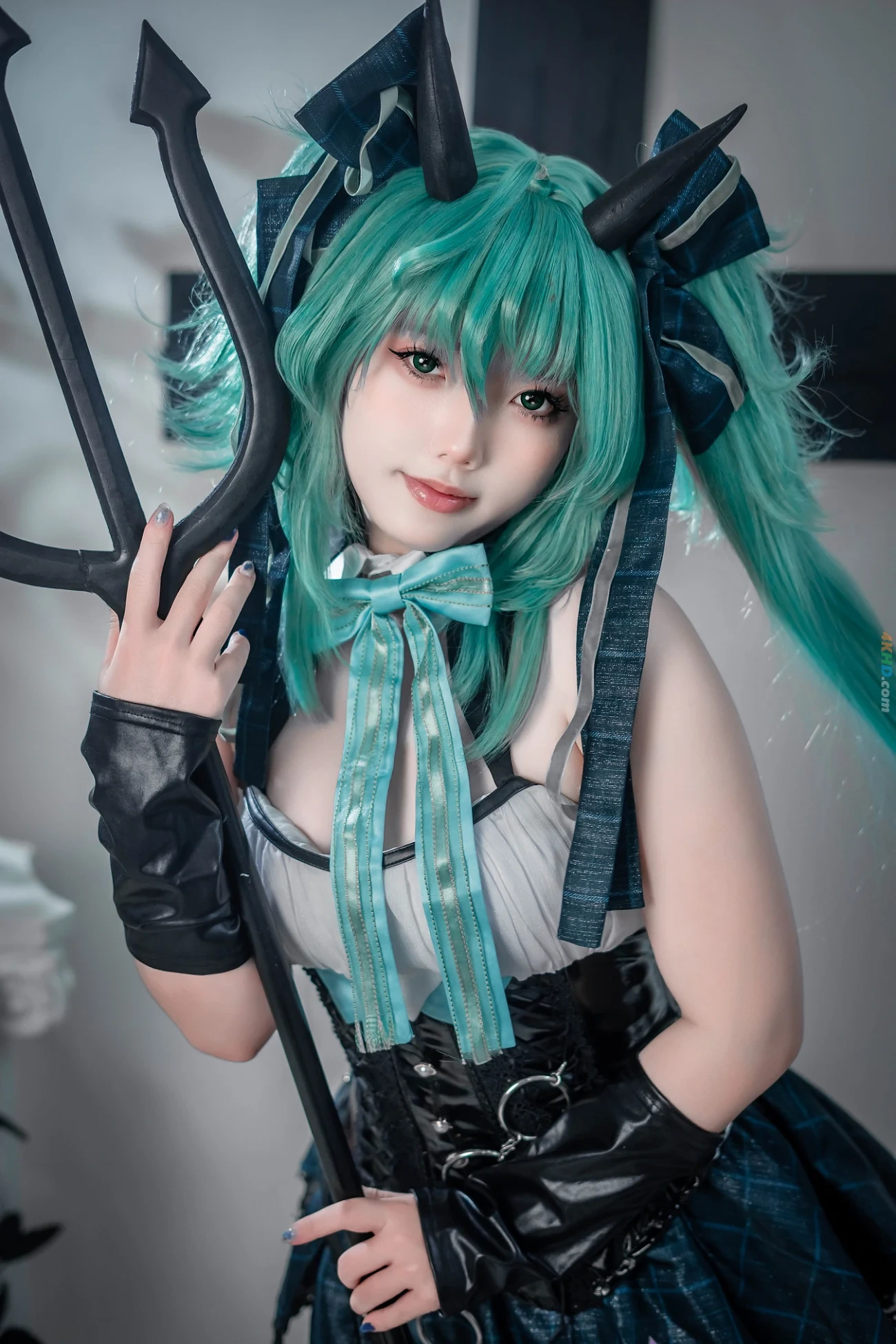 Messie Huang Miku Halloween — photo 16