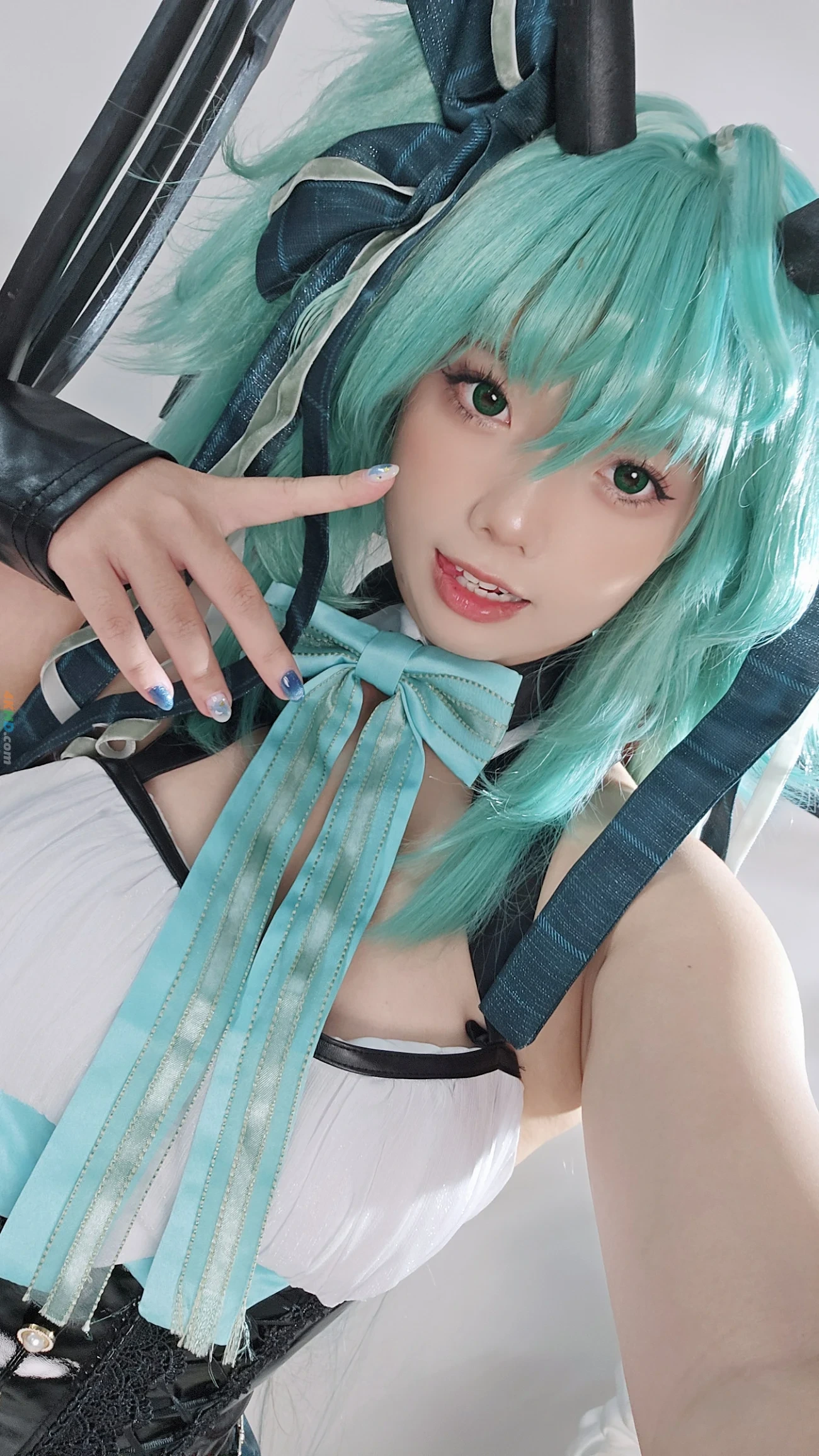Messie Huang Miku Halloween — photo 23