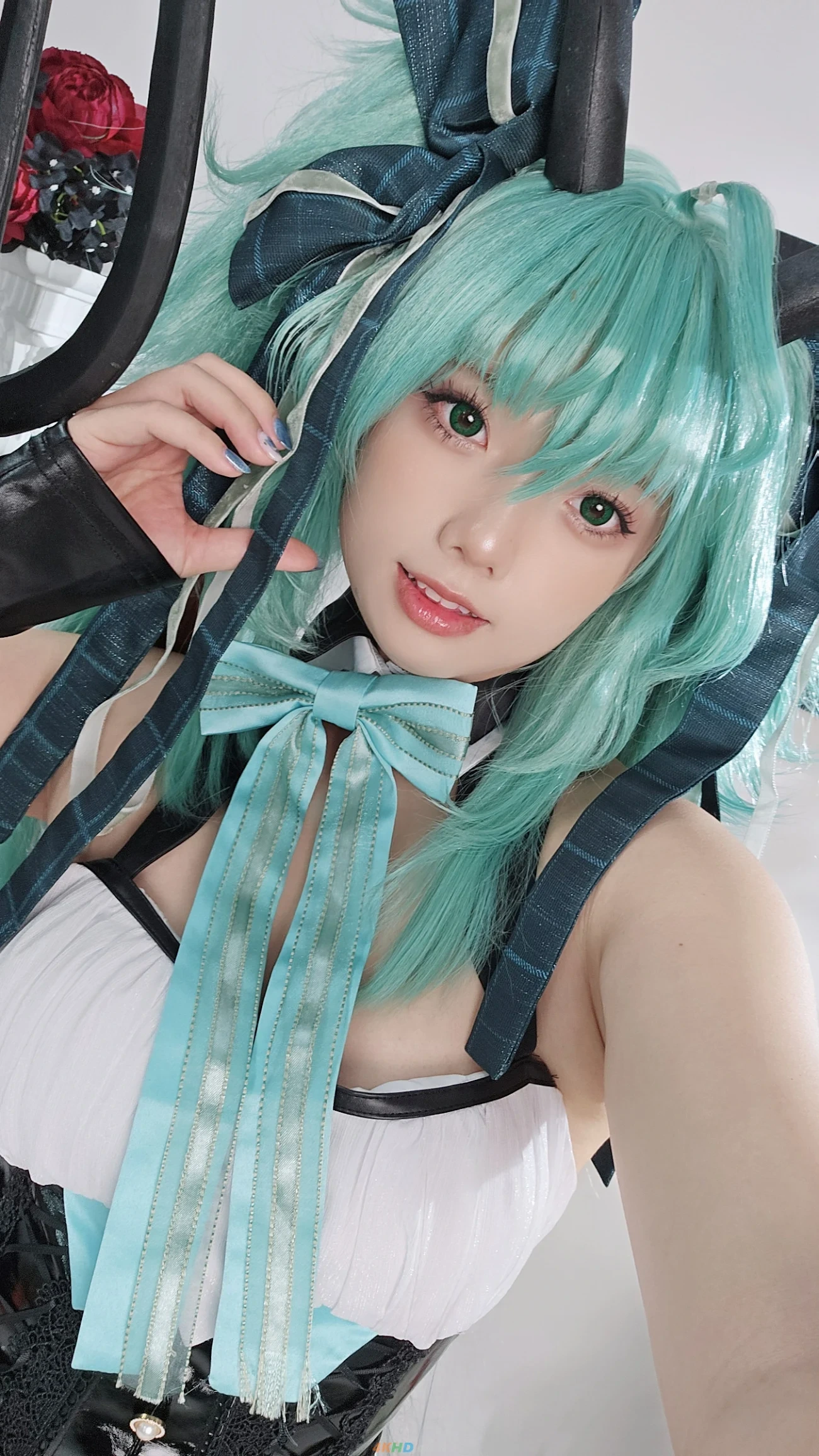 Messie Huang Miku Halloween — photo 28