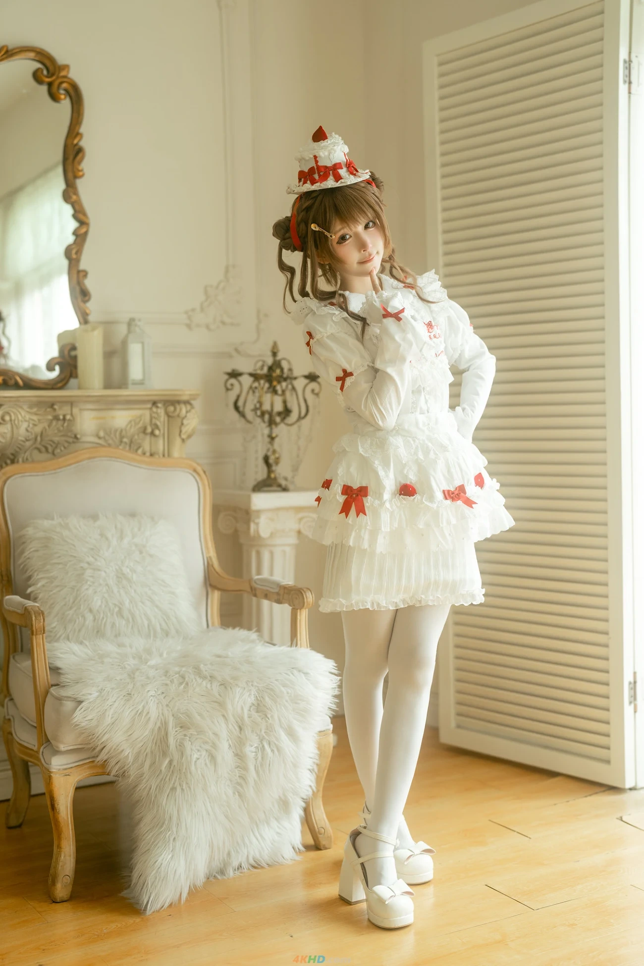 TieShouJiaoShou BaiSeGongZhuXiaoDanGao — photo 7