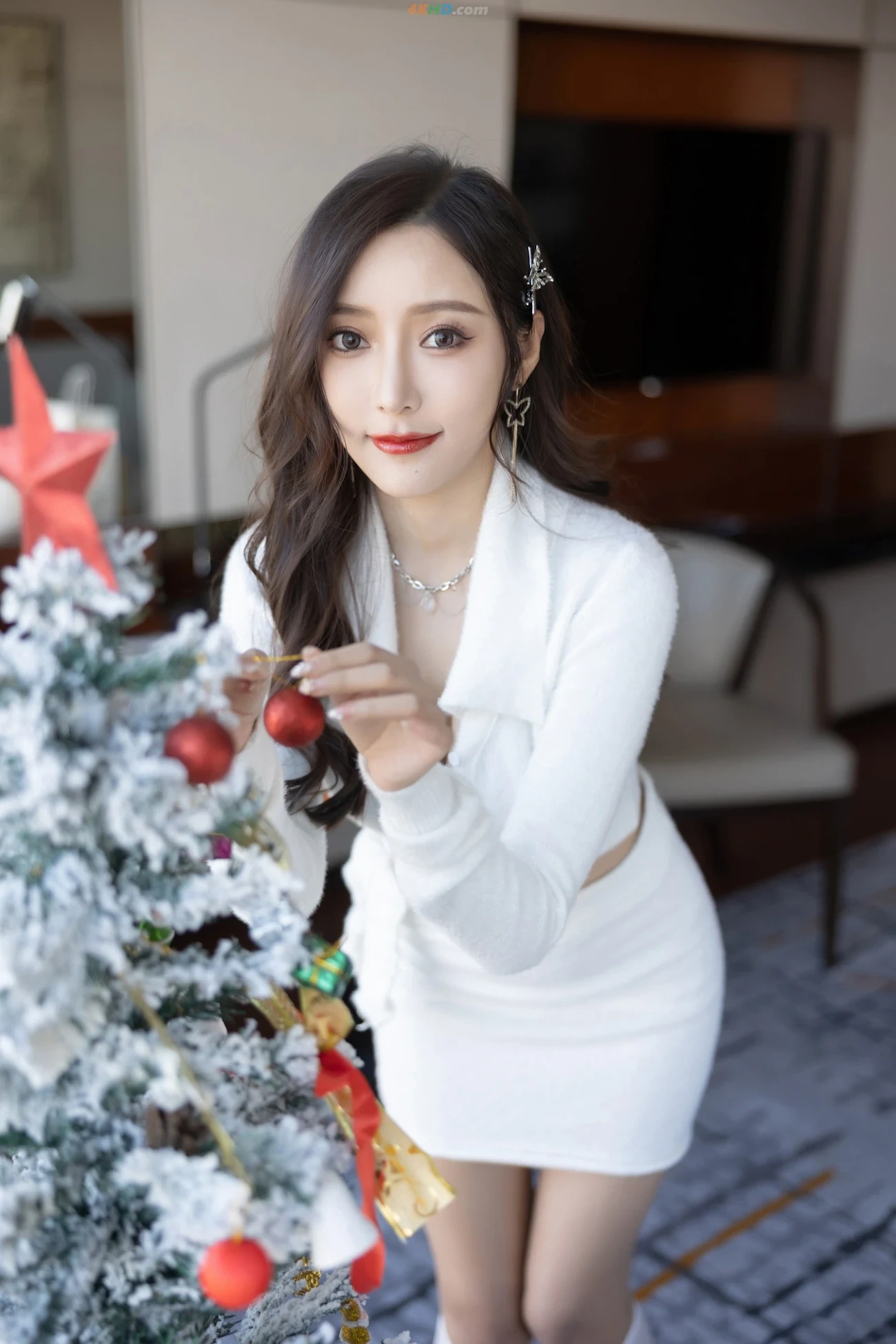 [NeiGouWuShuiYin] WangXinYaoYanni - BaiSeTaoZhuangShengDanNuLang — photo 6