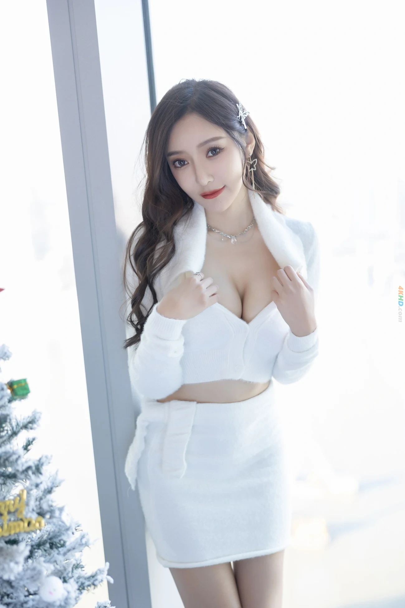 [NeiGouWuShuiYin] WangXinYaoYanni - BaiSeTaoZhuangShengDanNuLang — photo 27